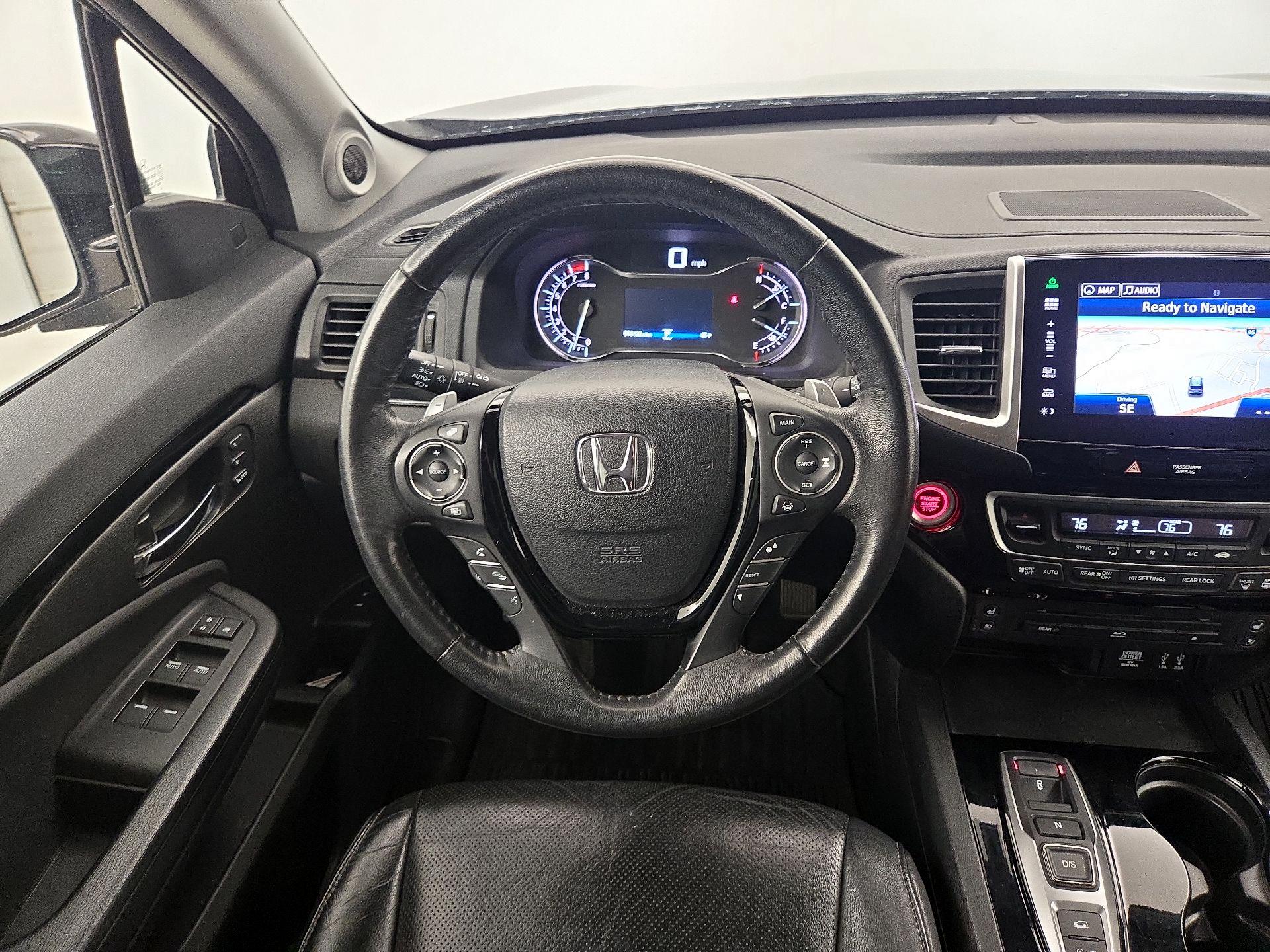 Thumbnail: 2016 Honda Pilot - 10