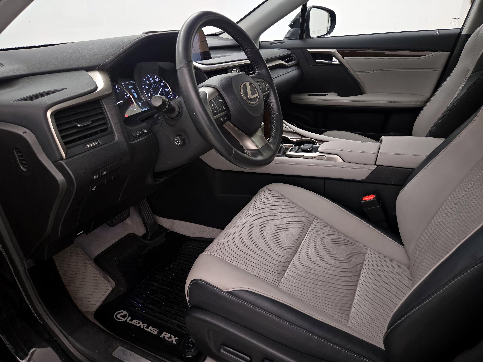 Thumbnail: 2017 Lexus RX - 11