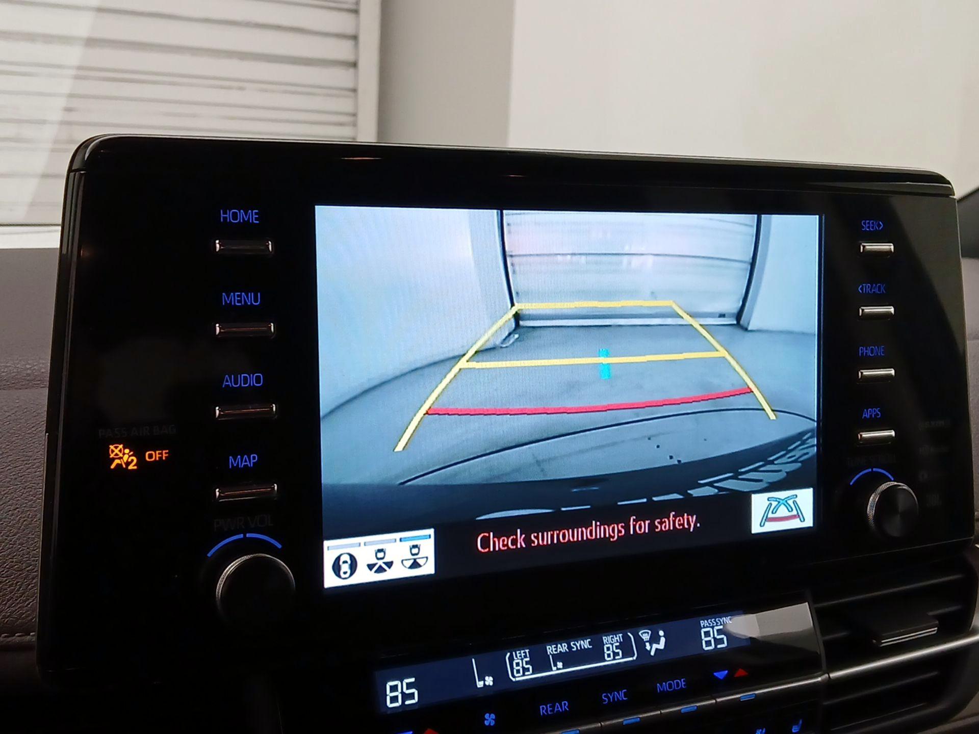 Thumbnail: 2024 Toyota Sienna - 15