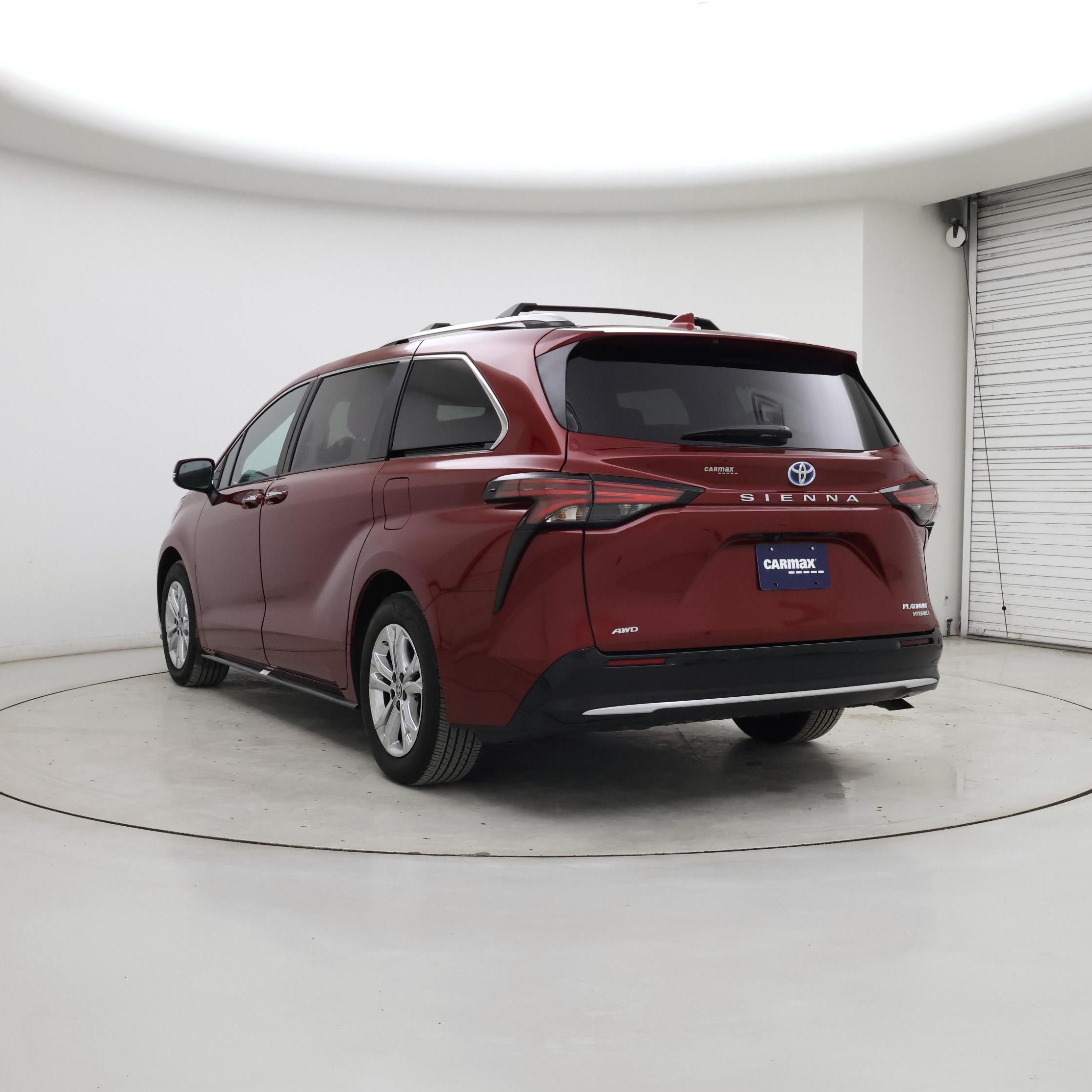 Thumbnail: 2024 Toyota Sienna - 2