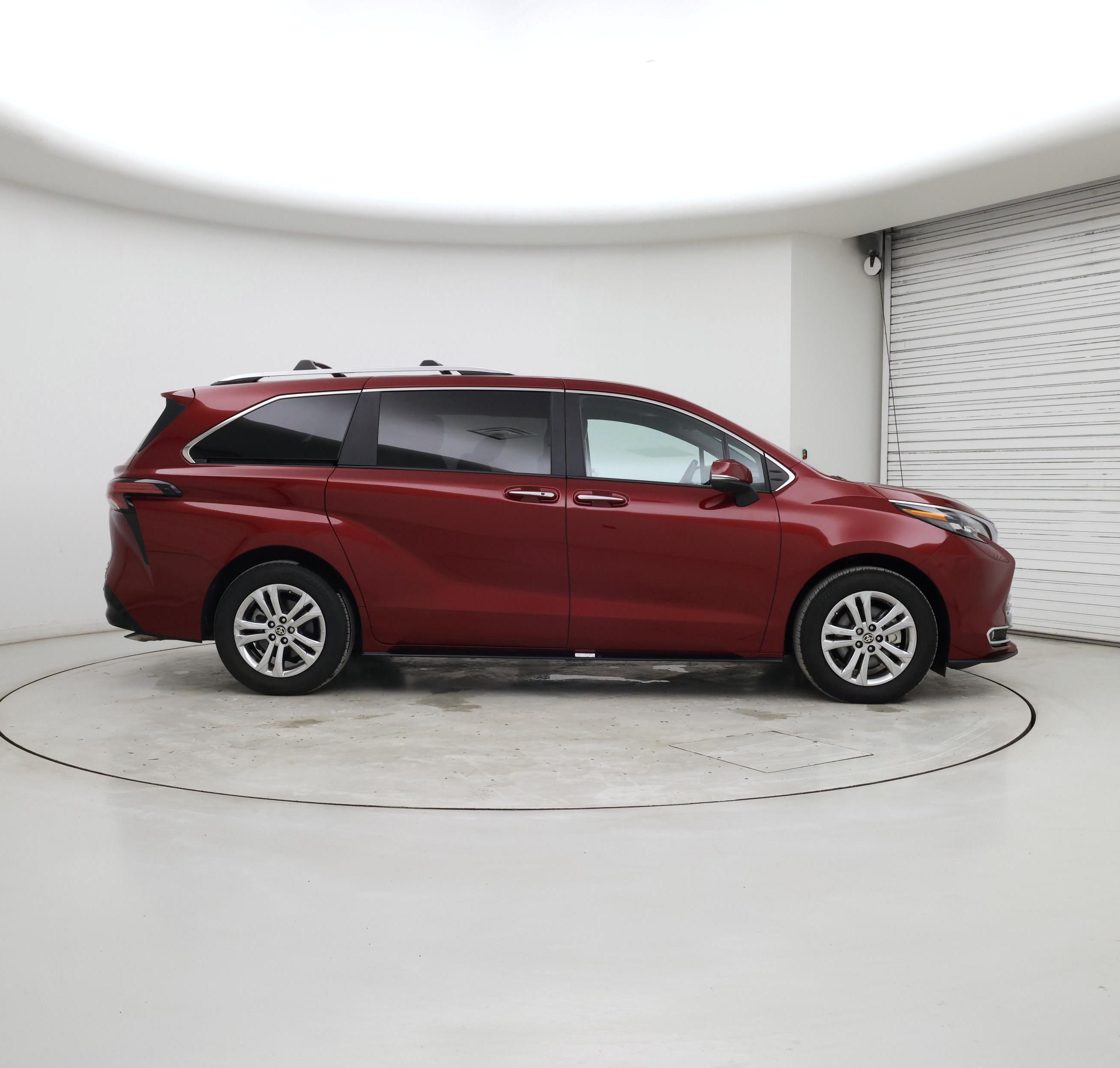 Thumbnail: 2024 Toyota Sienna - 7