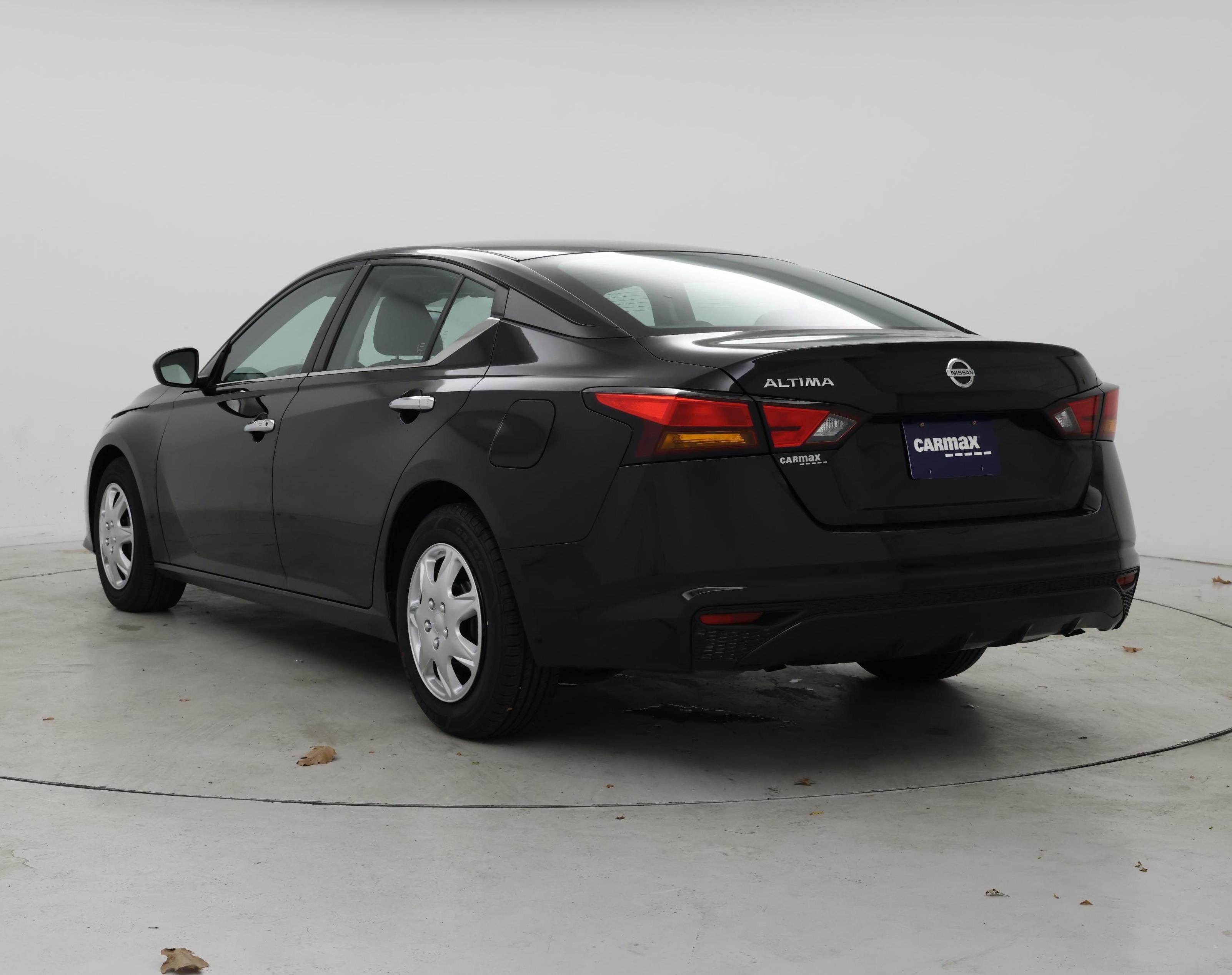 Thumbnail: 2019 Hyundai Elantra - 2