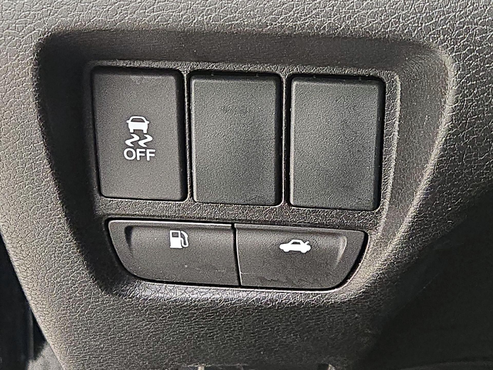 Thumbnail: 2016 Acura TLX - 13