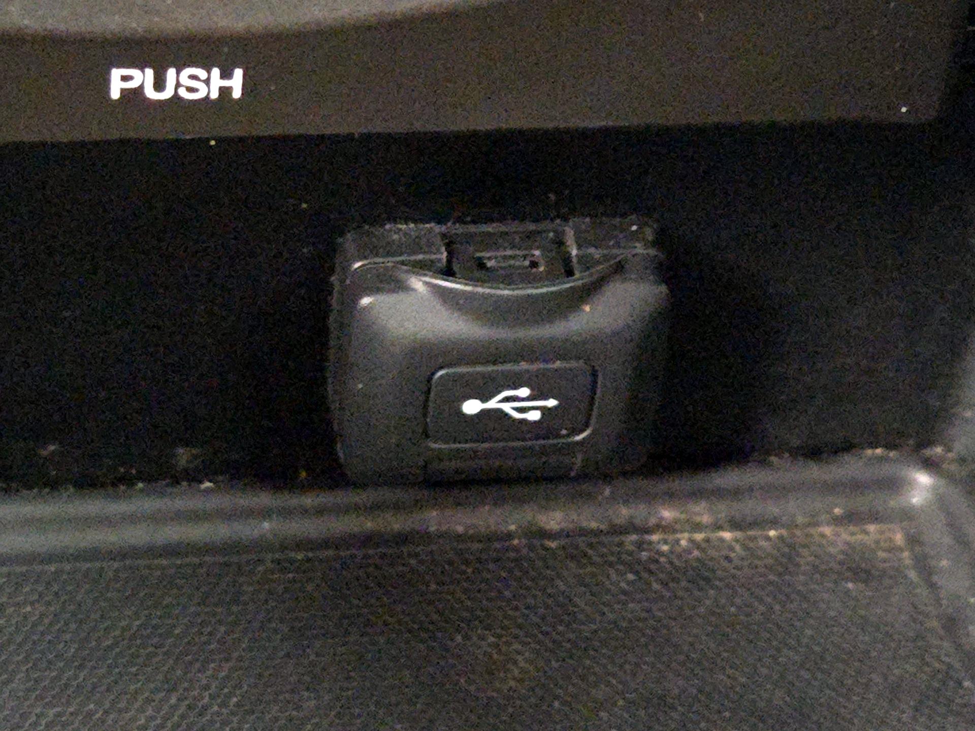 Thumbnail: 2016 Acura TLX - 18