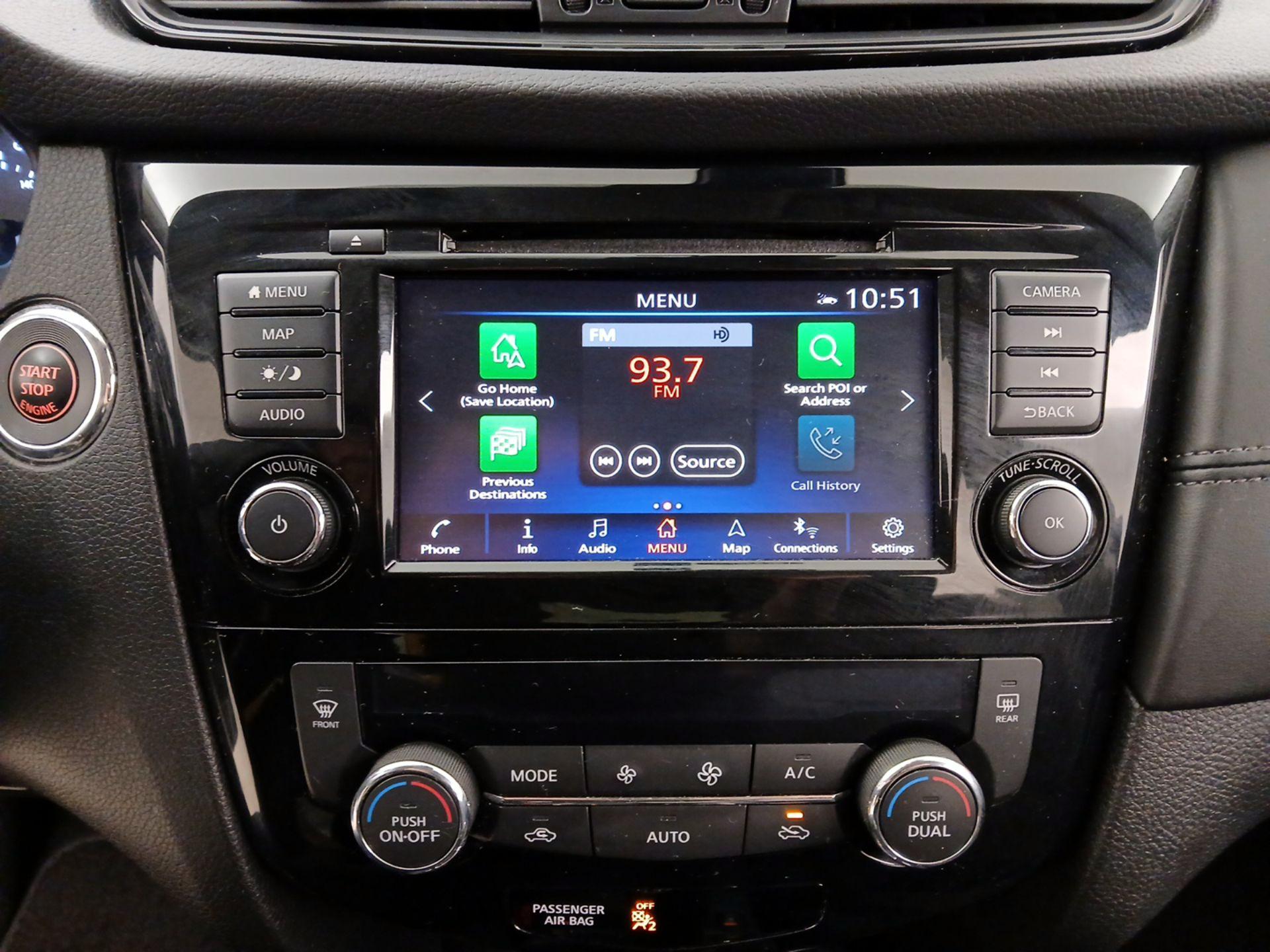 Thumbnail: 2020 Nissan Rogue - 15