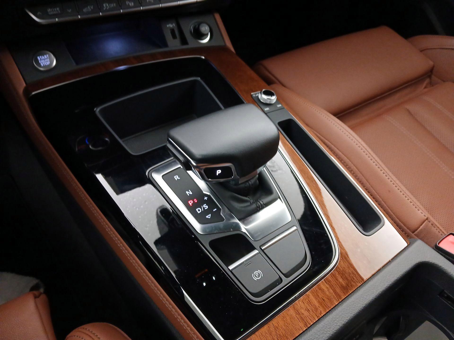 Thumbnail: 2023 Audi Q5 - 18