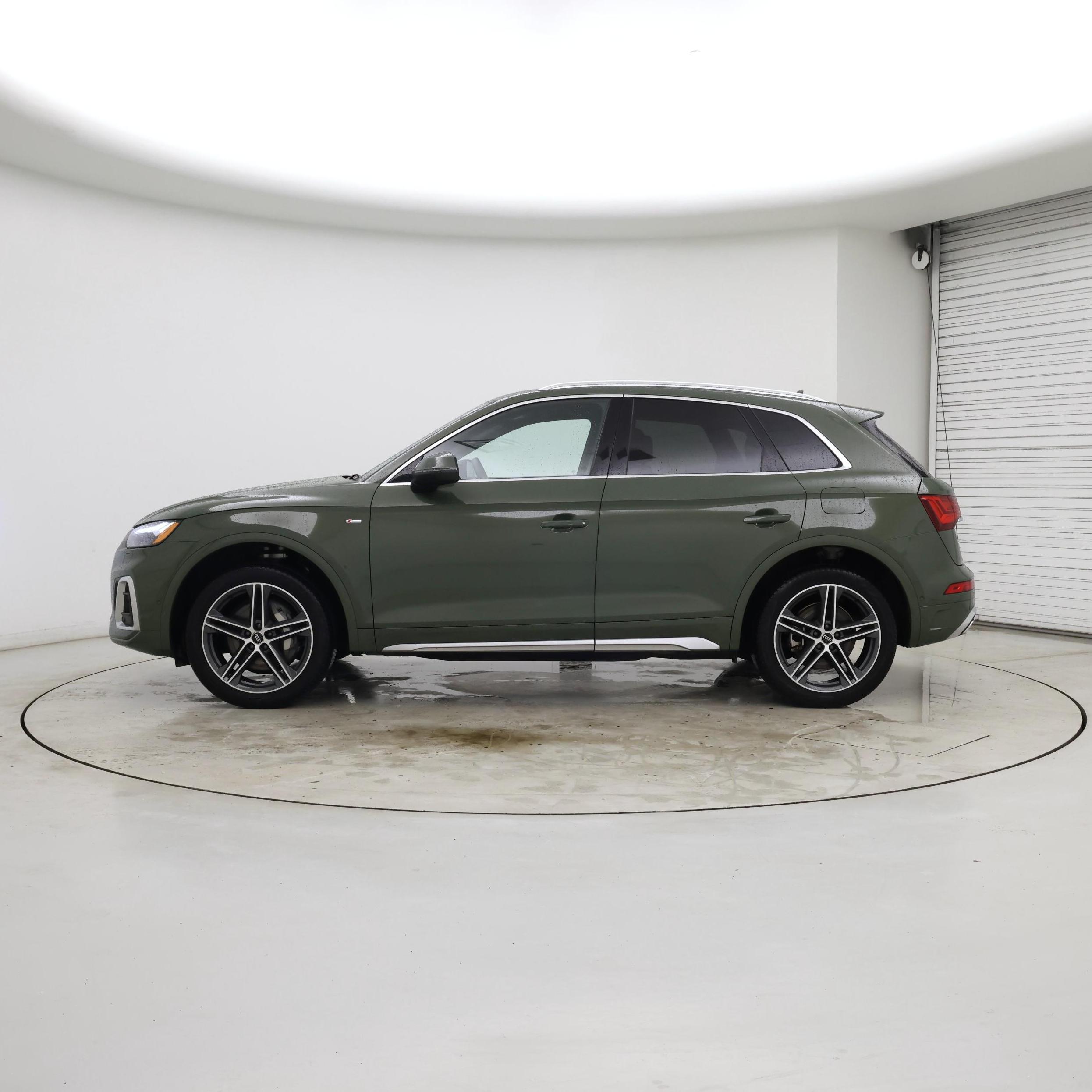 Thumbnail: 2023 Audi Q5 - 3