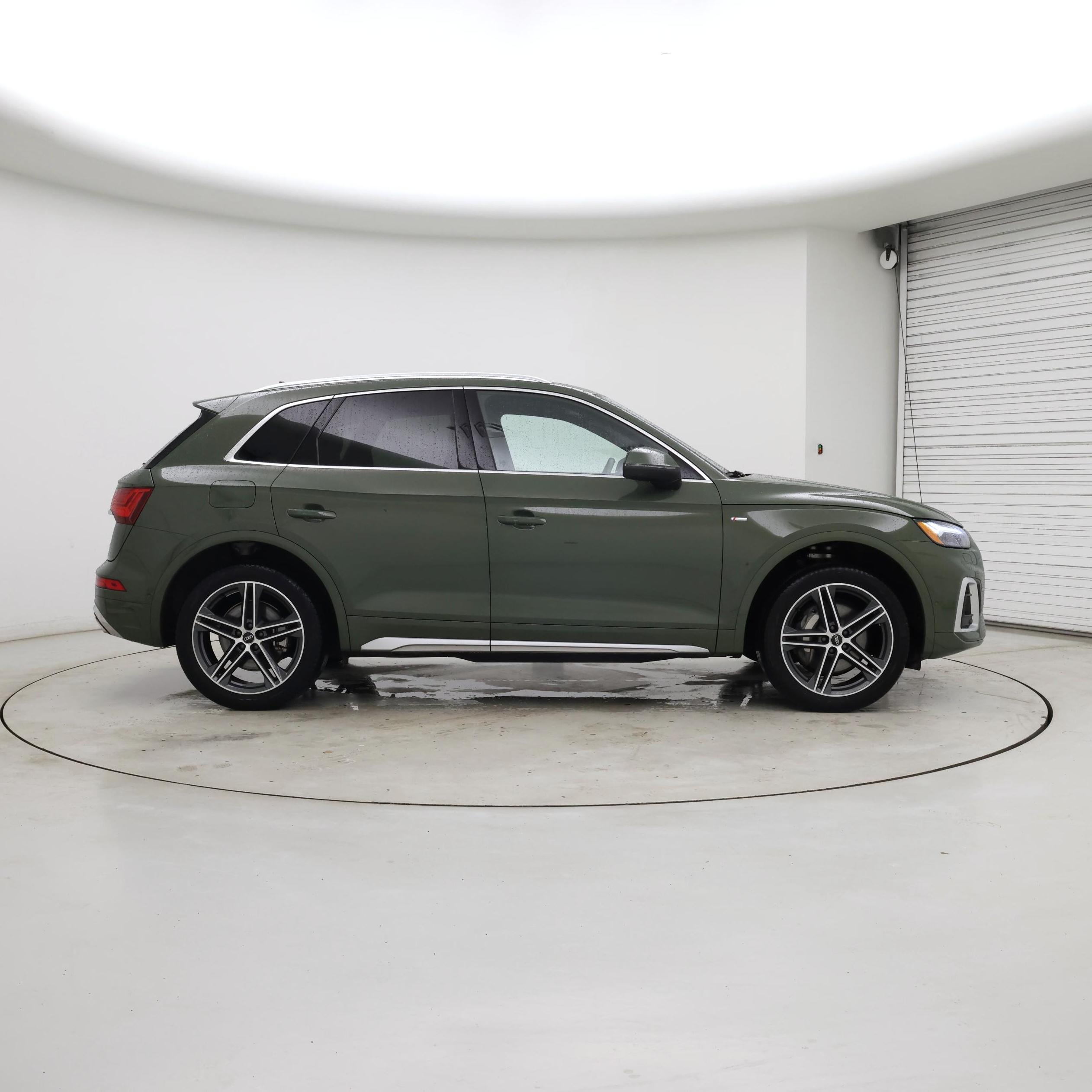 Thumbnail: 2023 Audi Q5 - 7