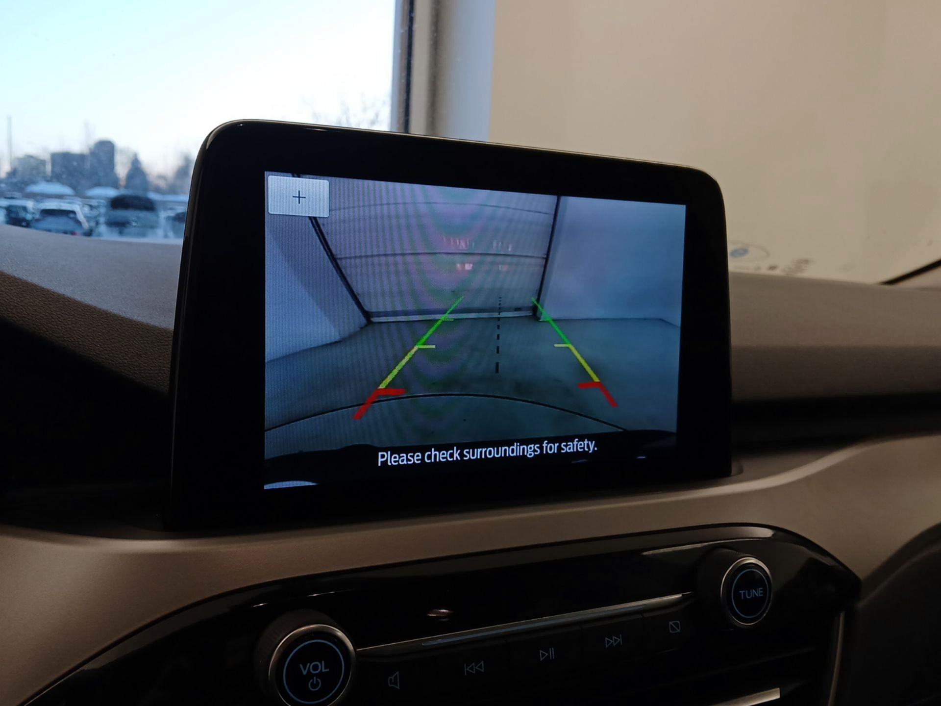 Thumbnail: 2020 Ford Escape - 14