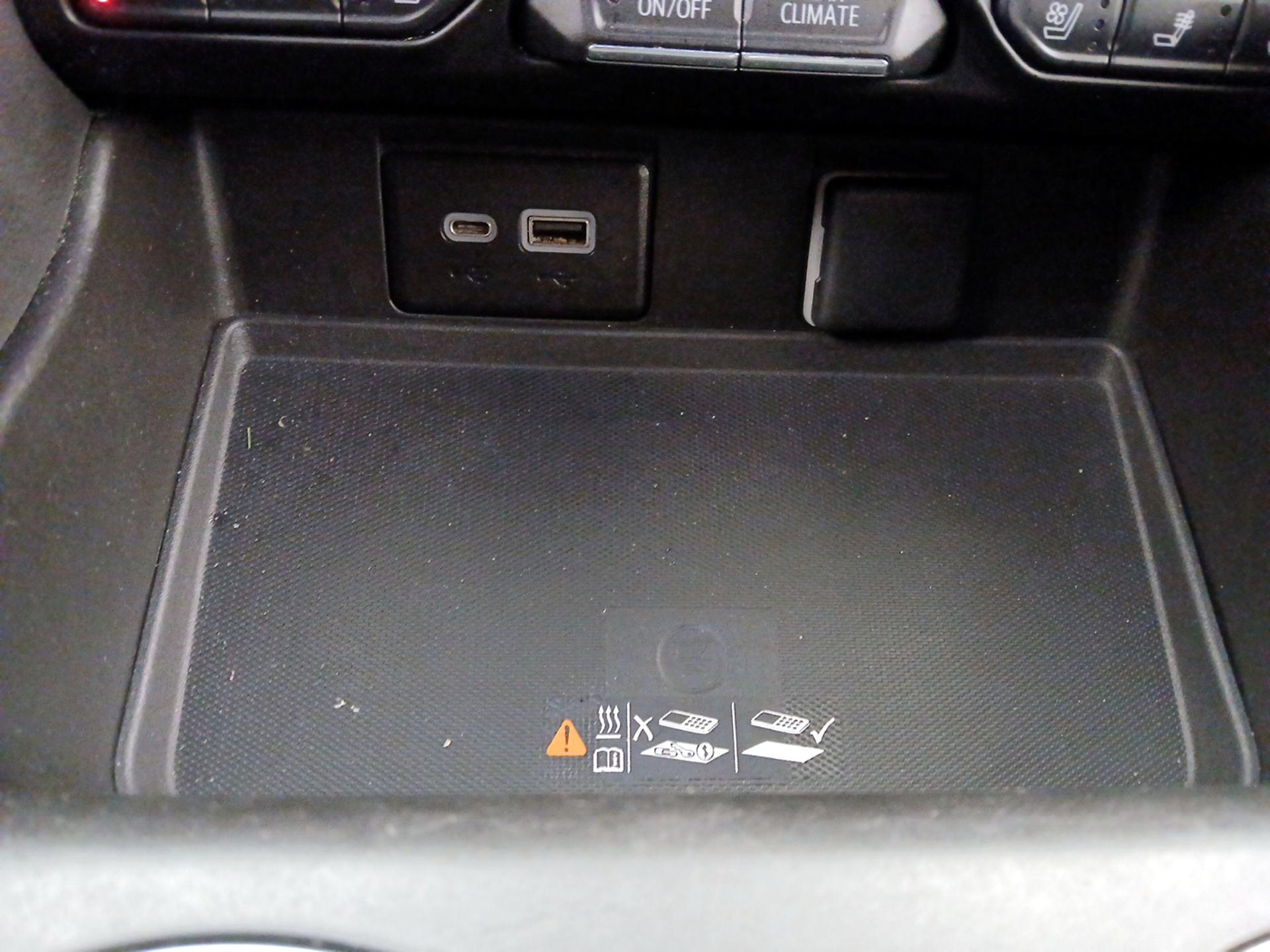 Thumbnail: 2023 GMC Yukon - 19