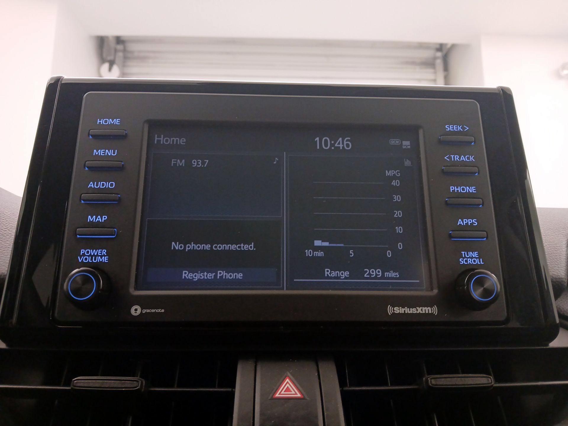 Thumbnail: 2020 Toyota RAV4 - 15