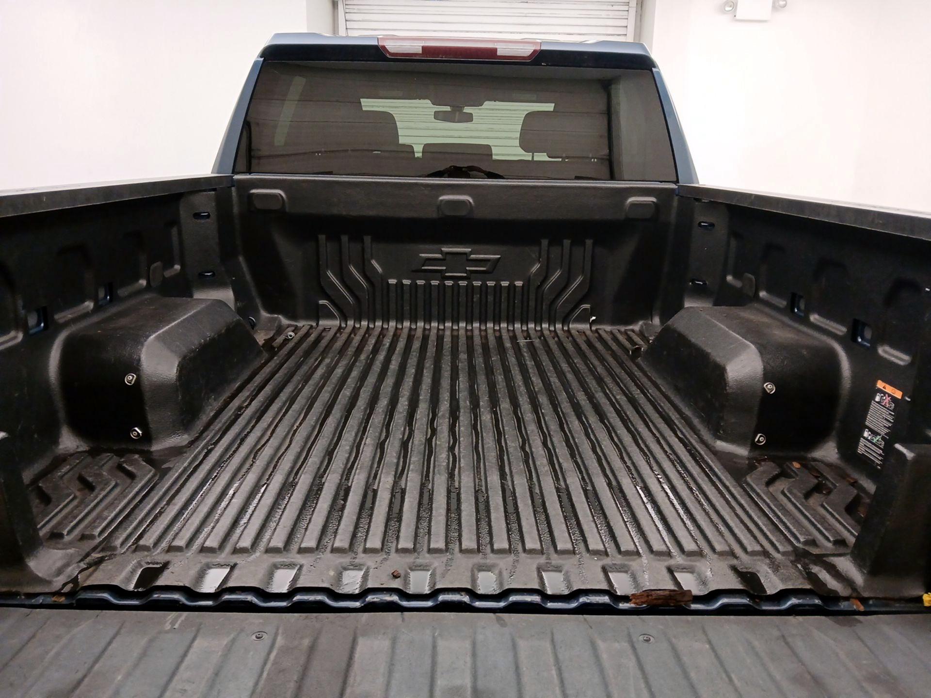 Thumbnail: 2019 Chevrolet Silverado 1500 - 20