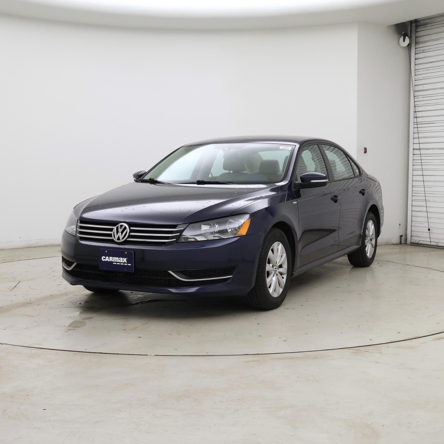 Thumbnail: 2015 Volkswagen Passat - 4