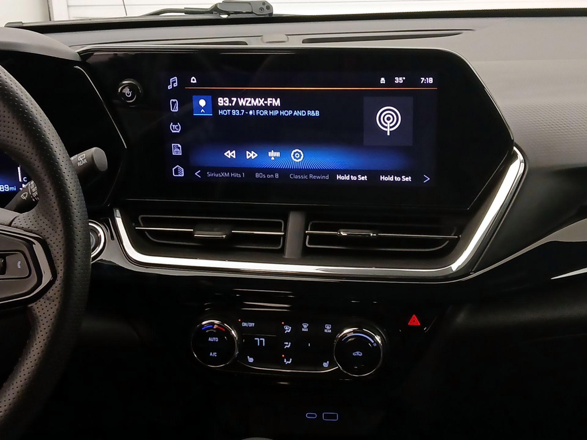 Thumbnail: 2024 Chevrolet Trax - 15