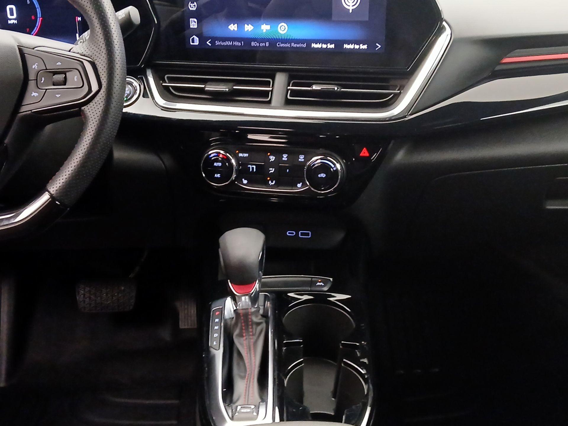 Thumbnail: 2024 Chevrolet Trax - 18