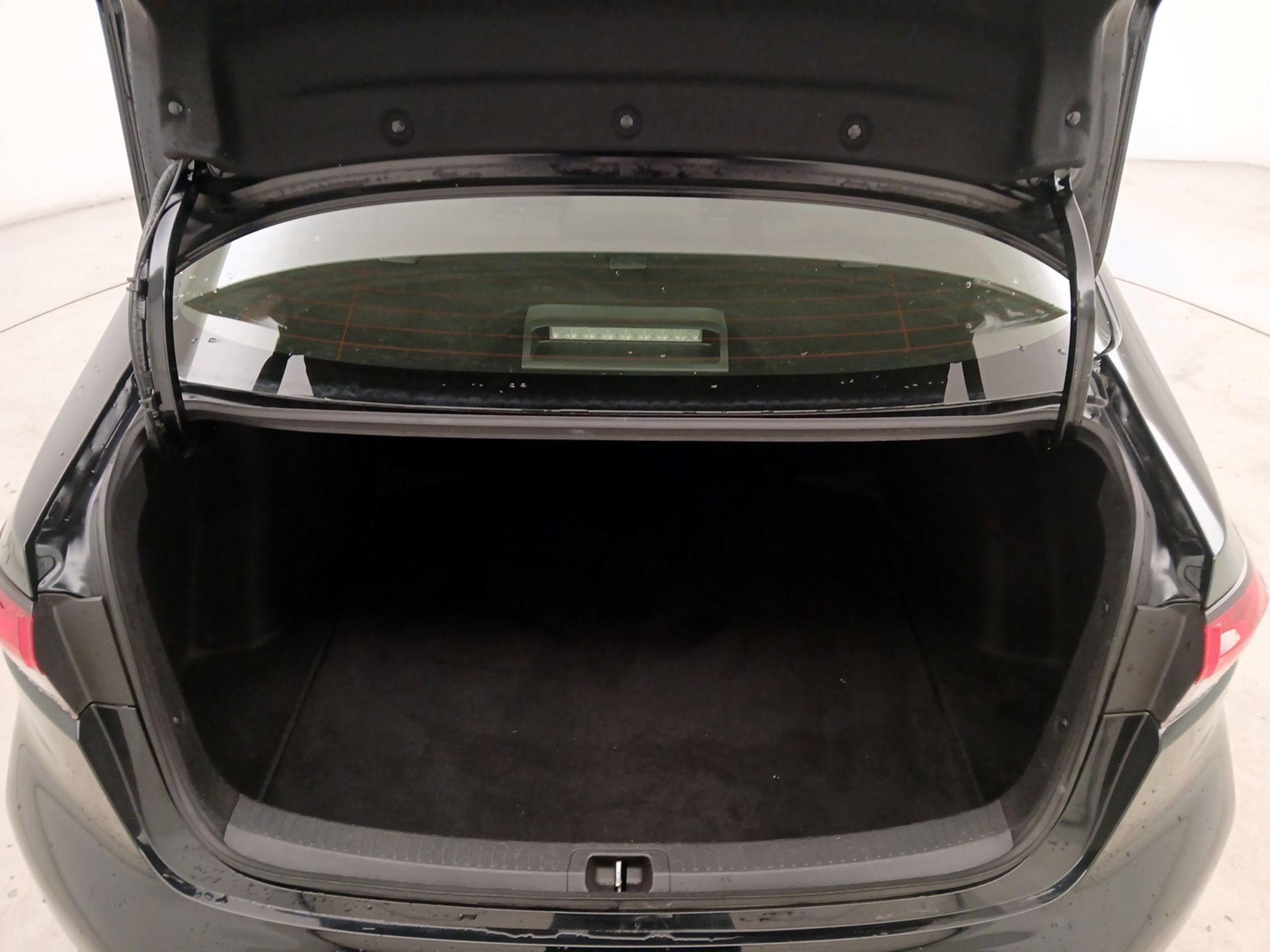 Thumbnail: 2023 Toyota Corolla - 20