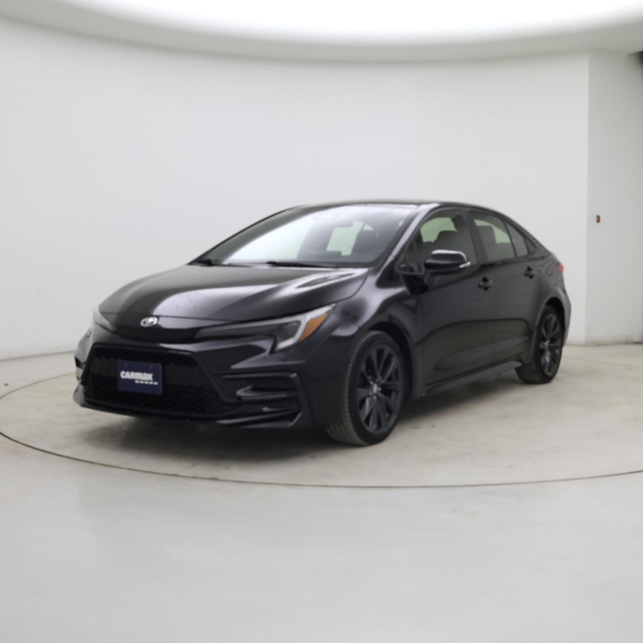 Thumbnail: 2023 Toyota Corolla - 4