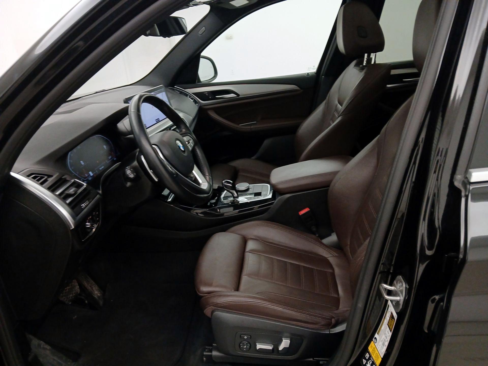 Thumbnail: 2022 BMW X3 - 11