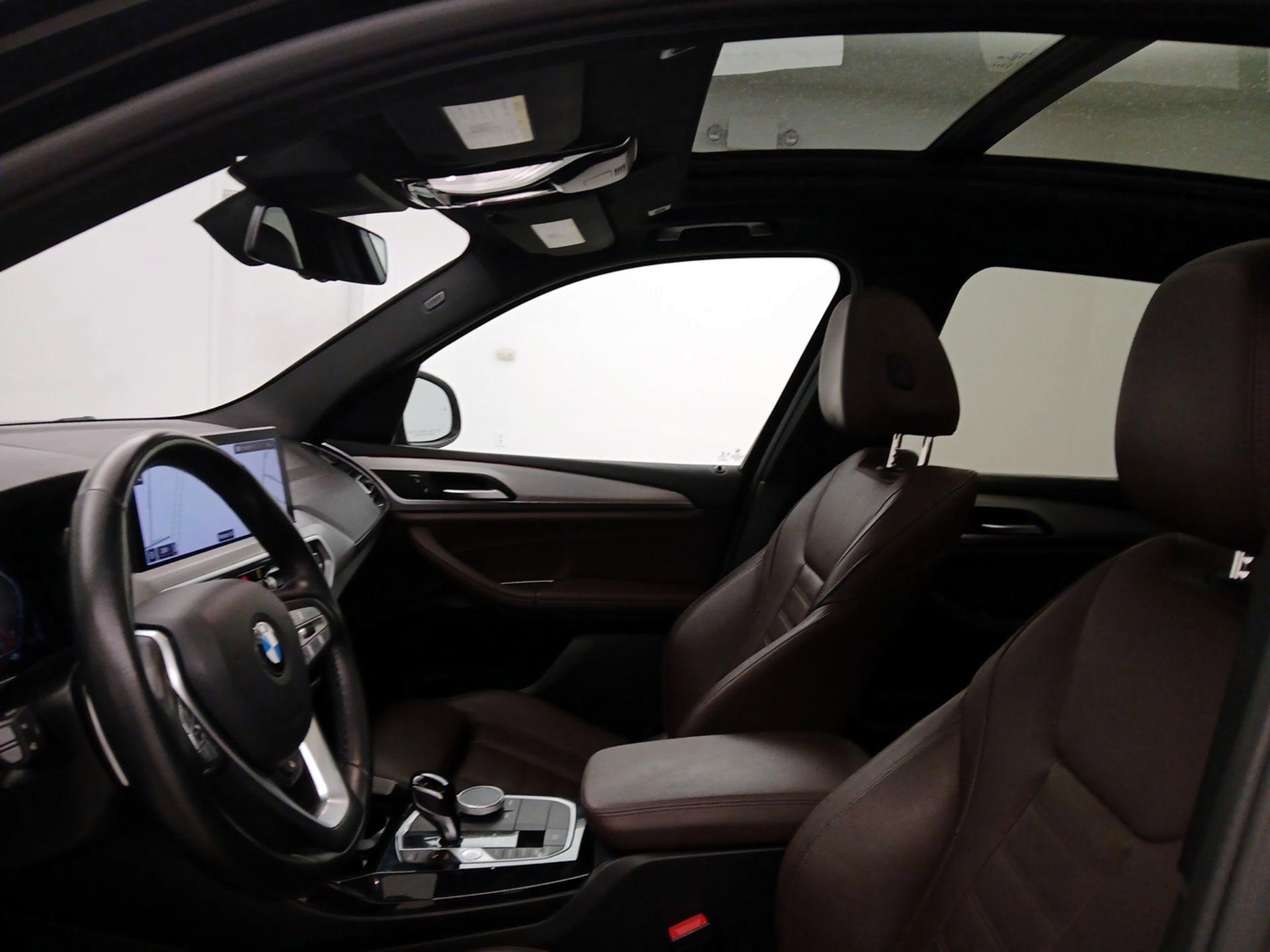 Thumbnail: 2022 BMW X3 - 20