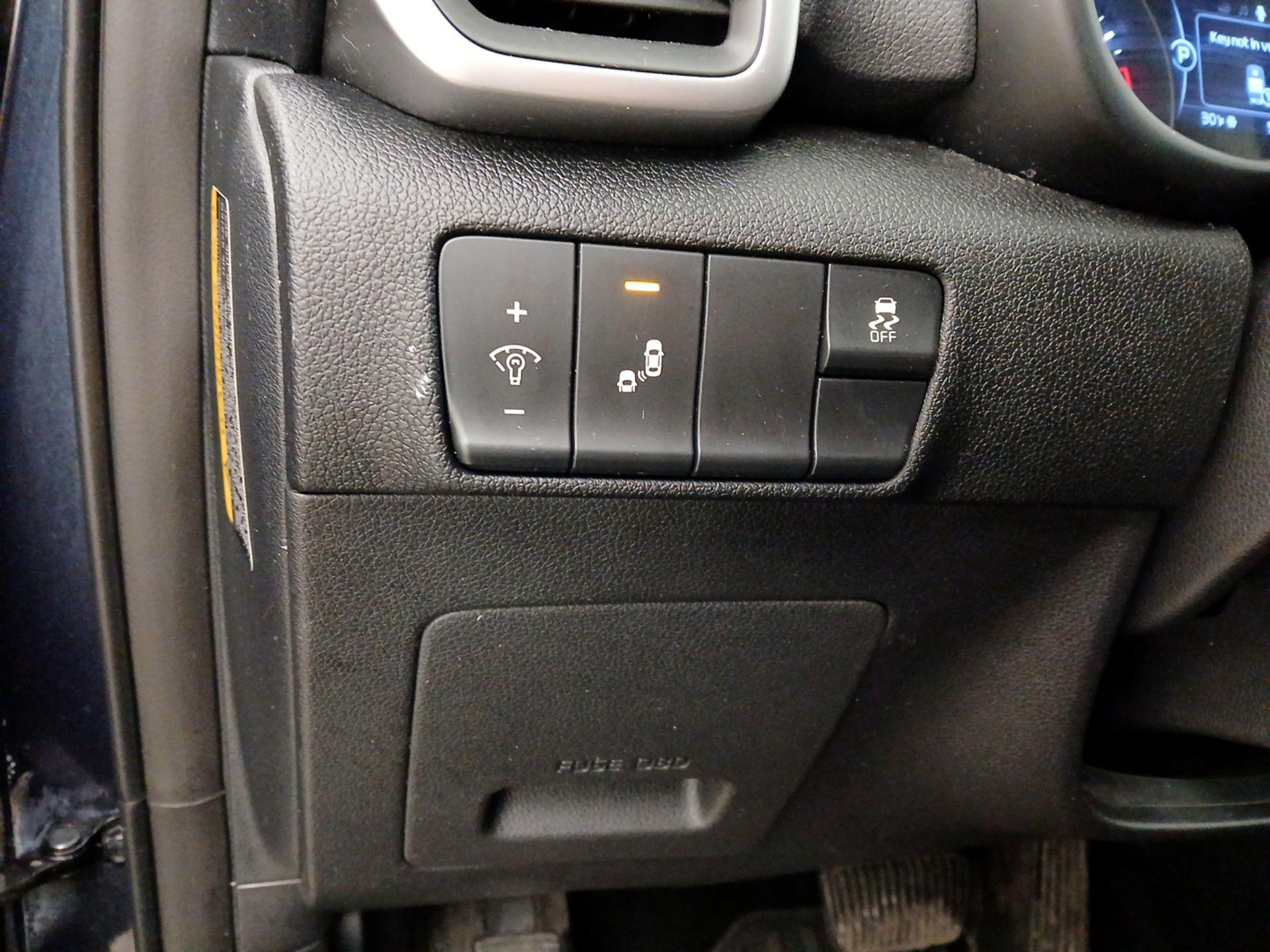 Thumbnail: 2017 Kia Sportage - 13