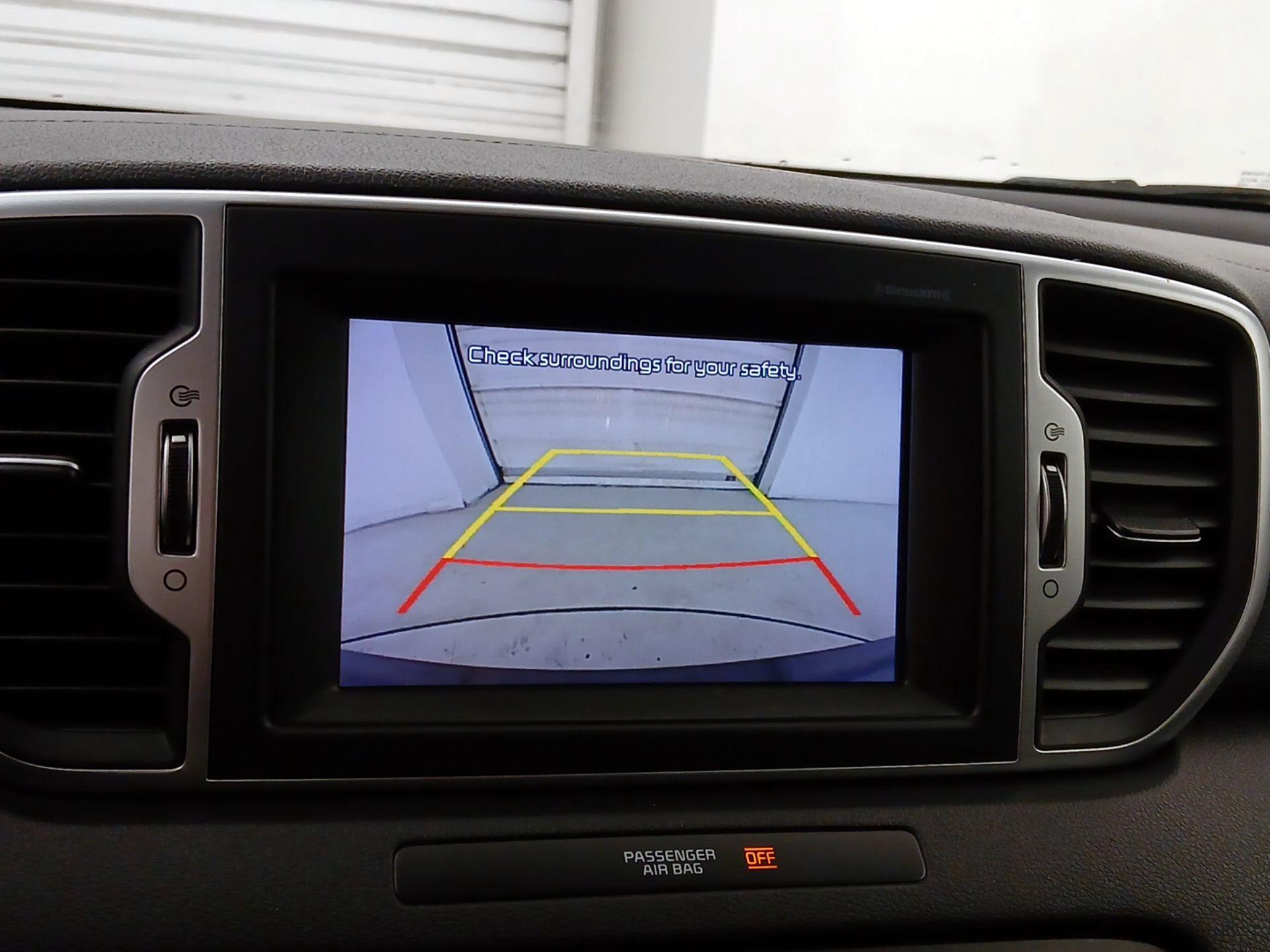 Thumbnail: 2017 Kia Sportage - 14