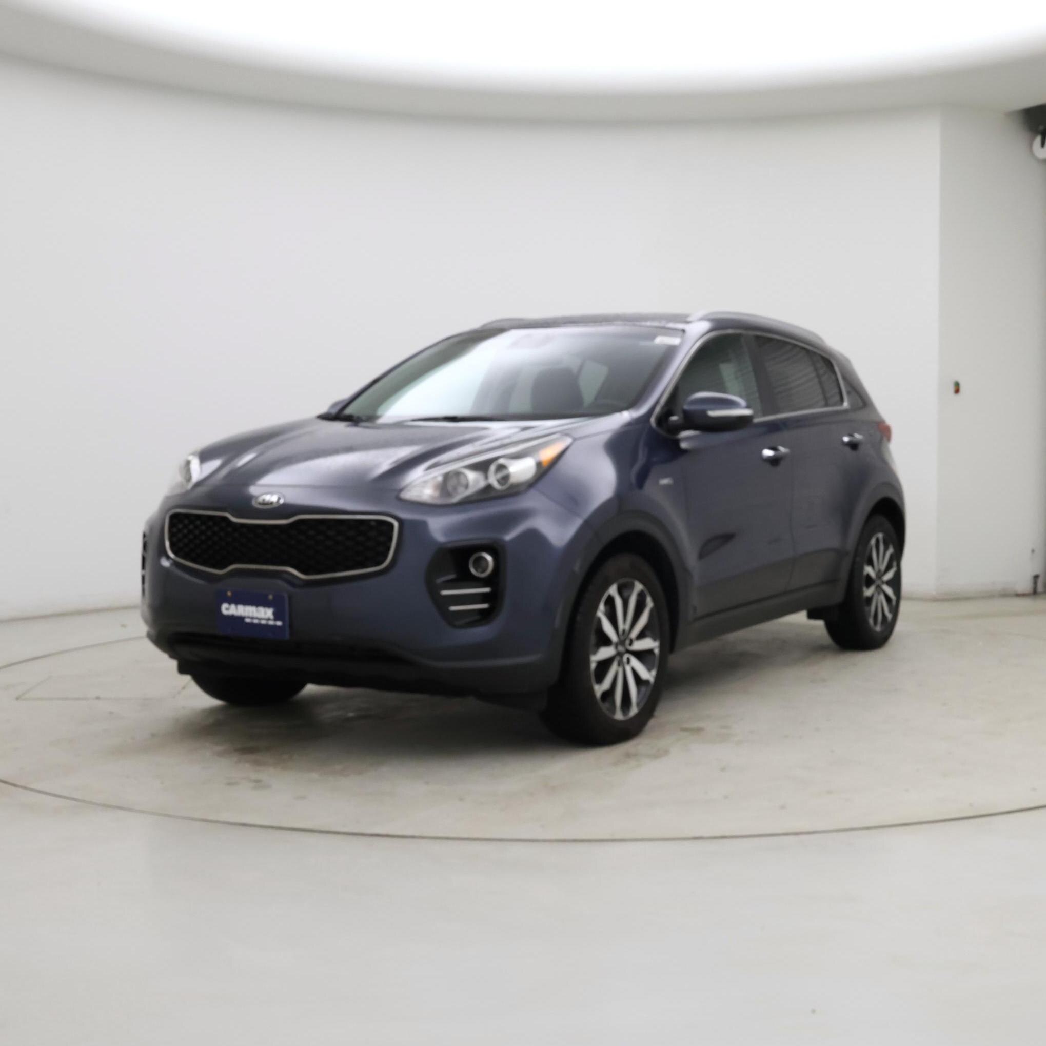 Thumbnail: 2017 Kia Sportage - 4