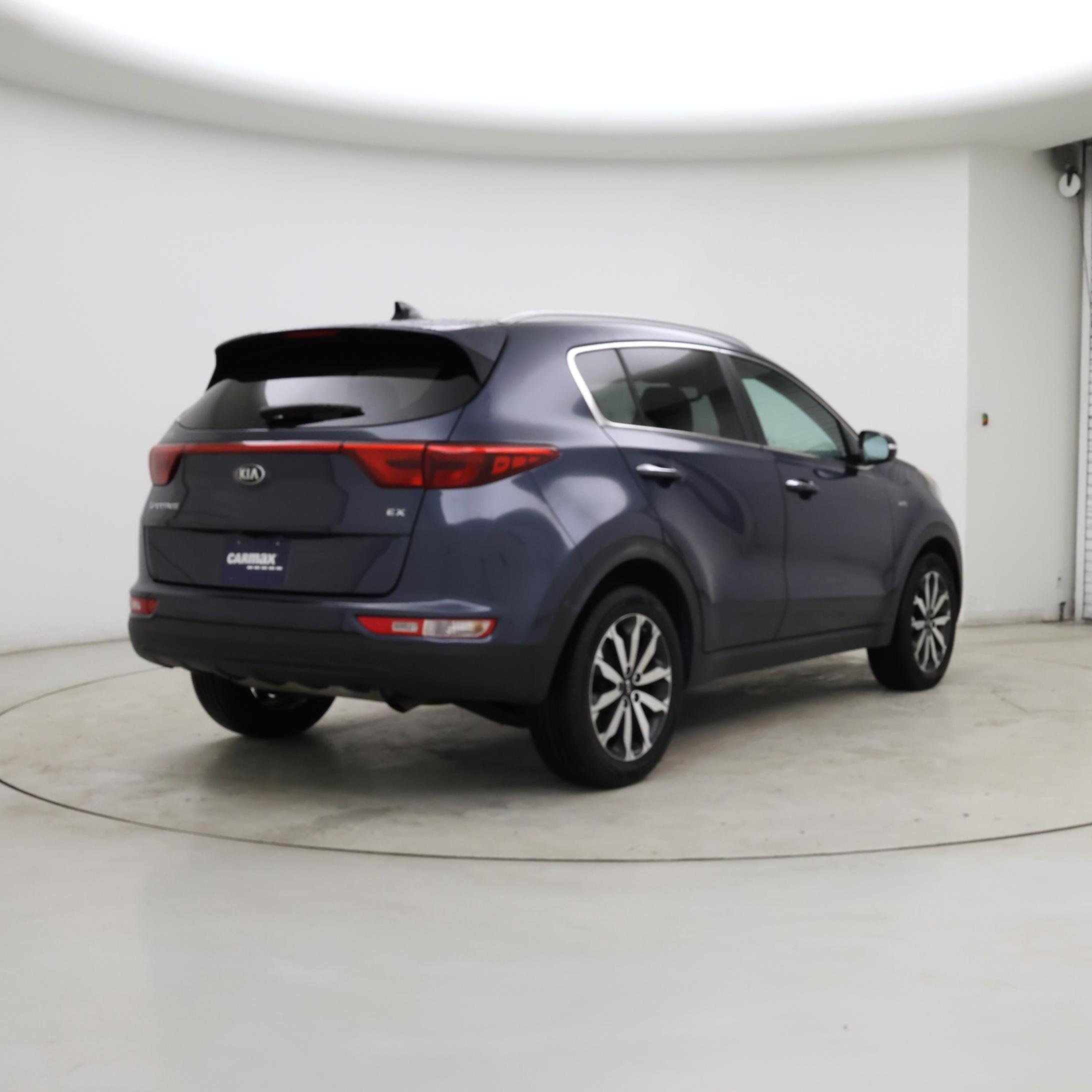 Thumbnail: 2017 Kia Sportage - 8