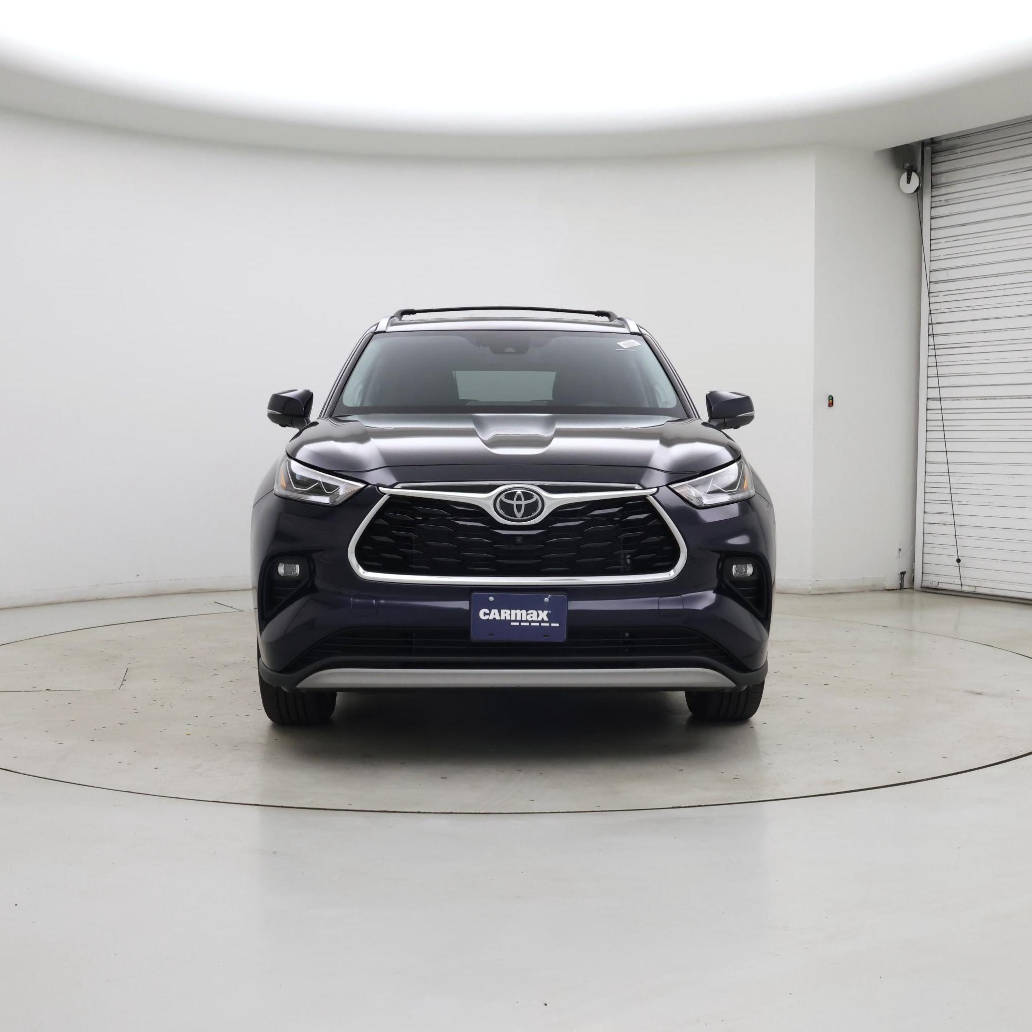 Thumbnail: 2023 Toyota Highlander - 5