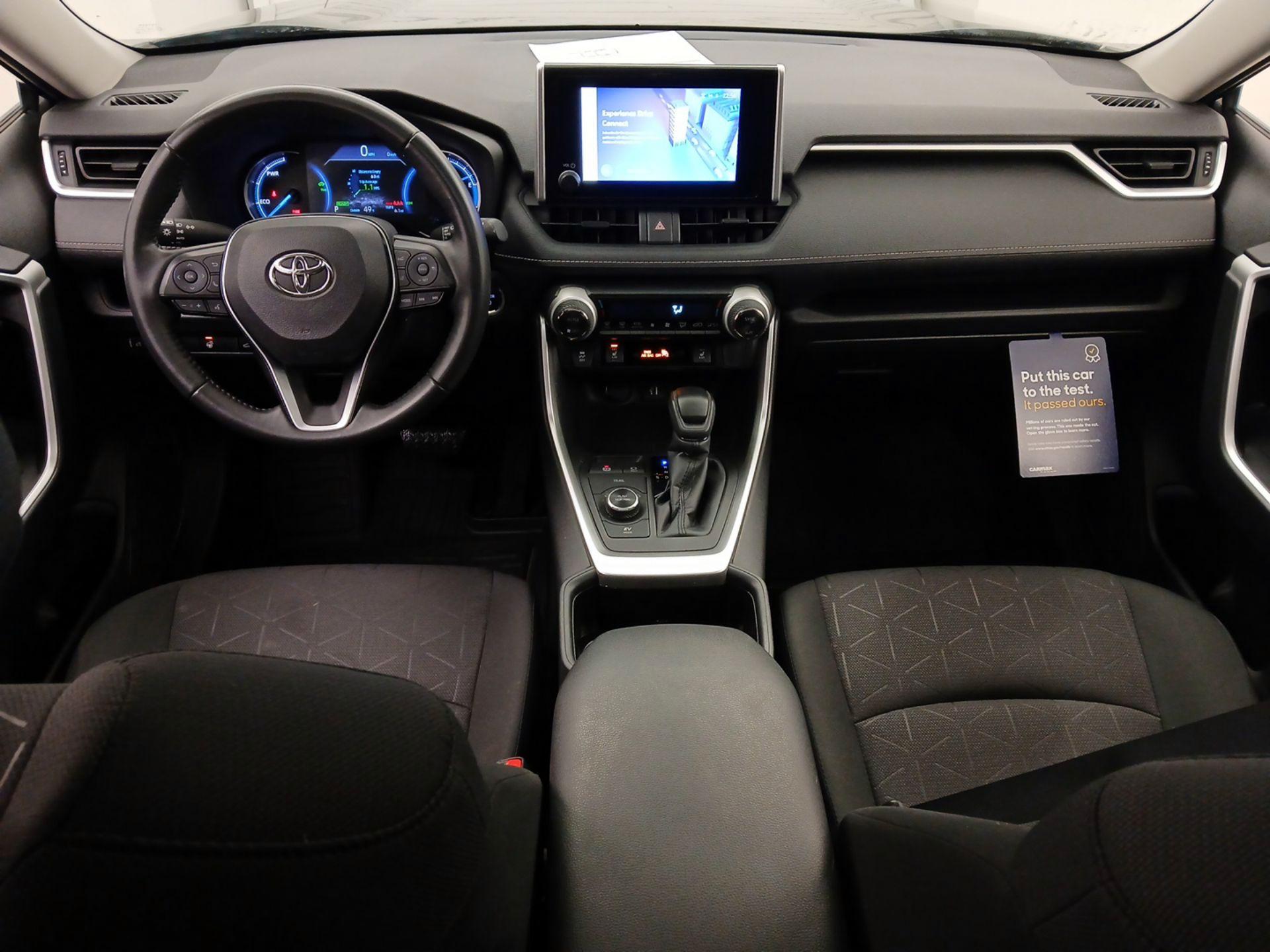 Thumbnail: 2023 Toyota RAV4 - 9