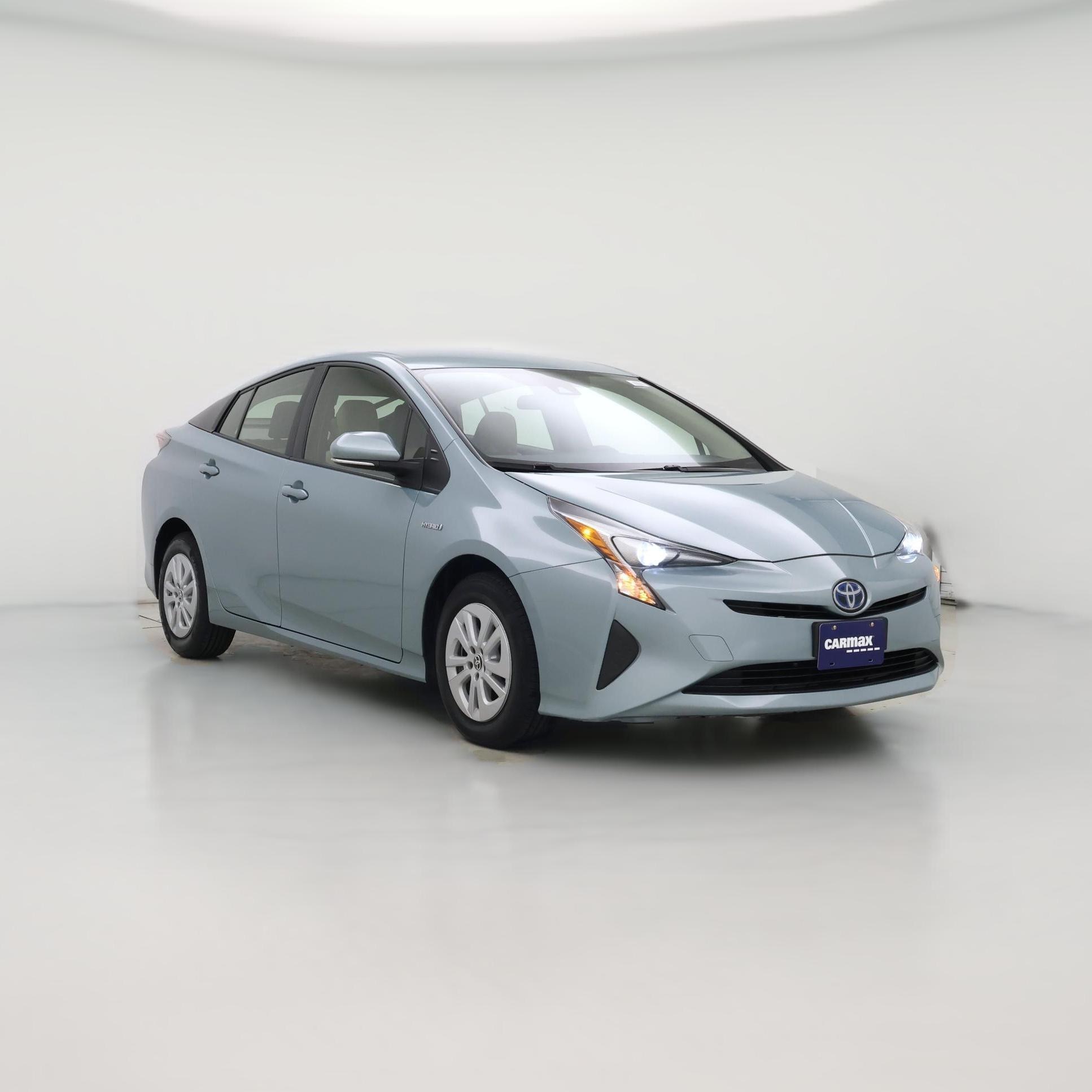 Thumbnail: 2017 Toyota Prius - 1