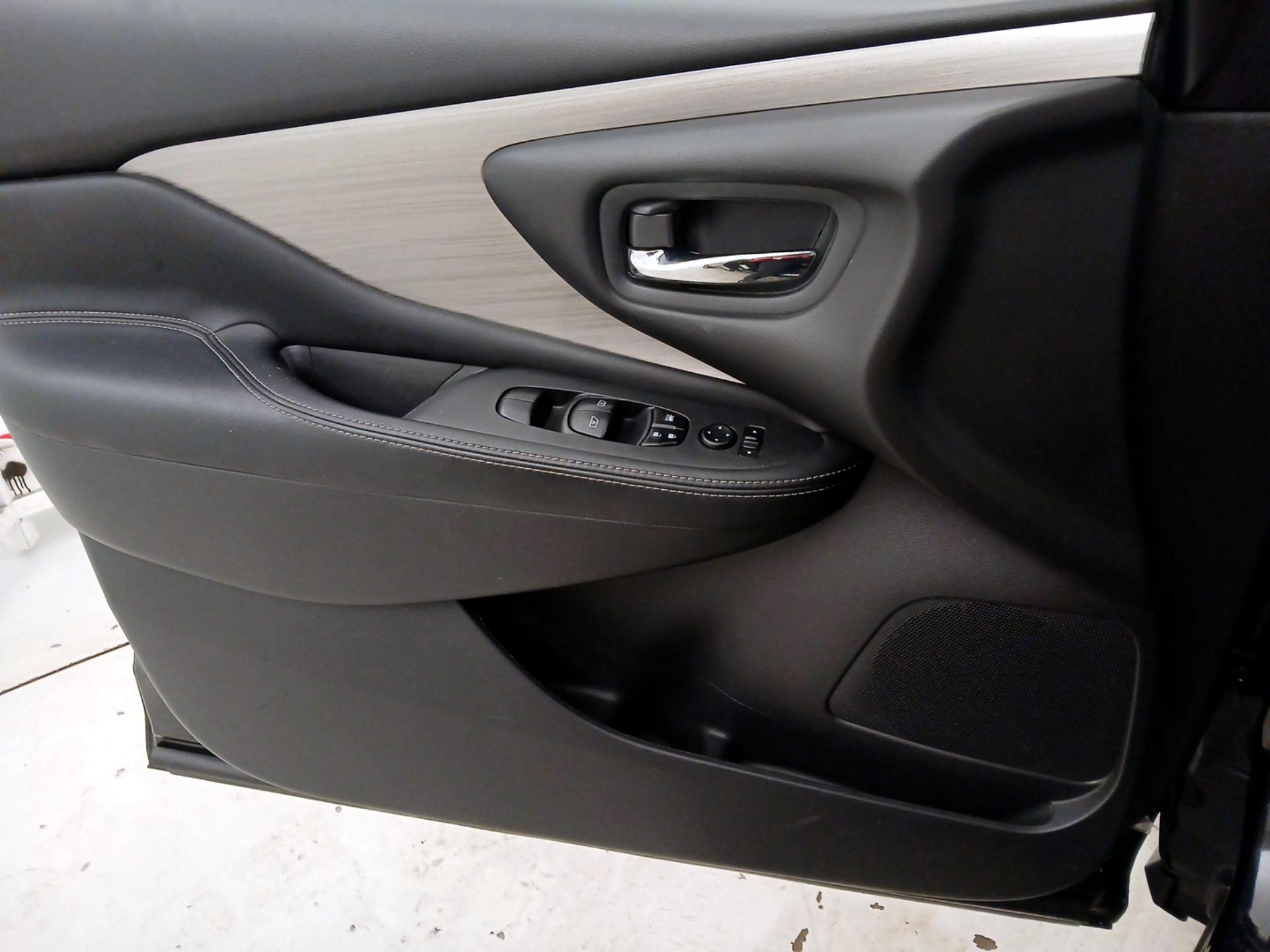 Thumbnail: 2017 Nissan Murano - 12