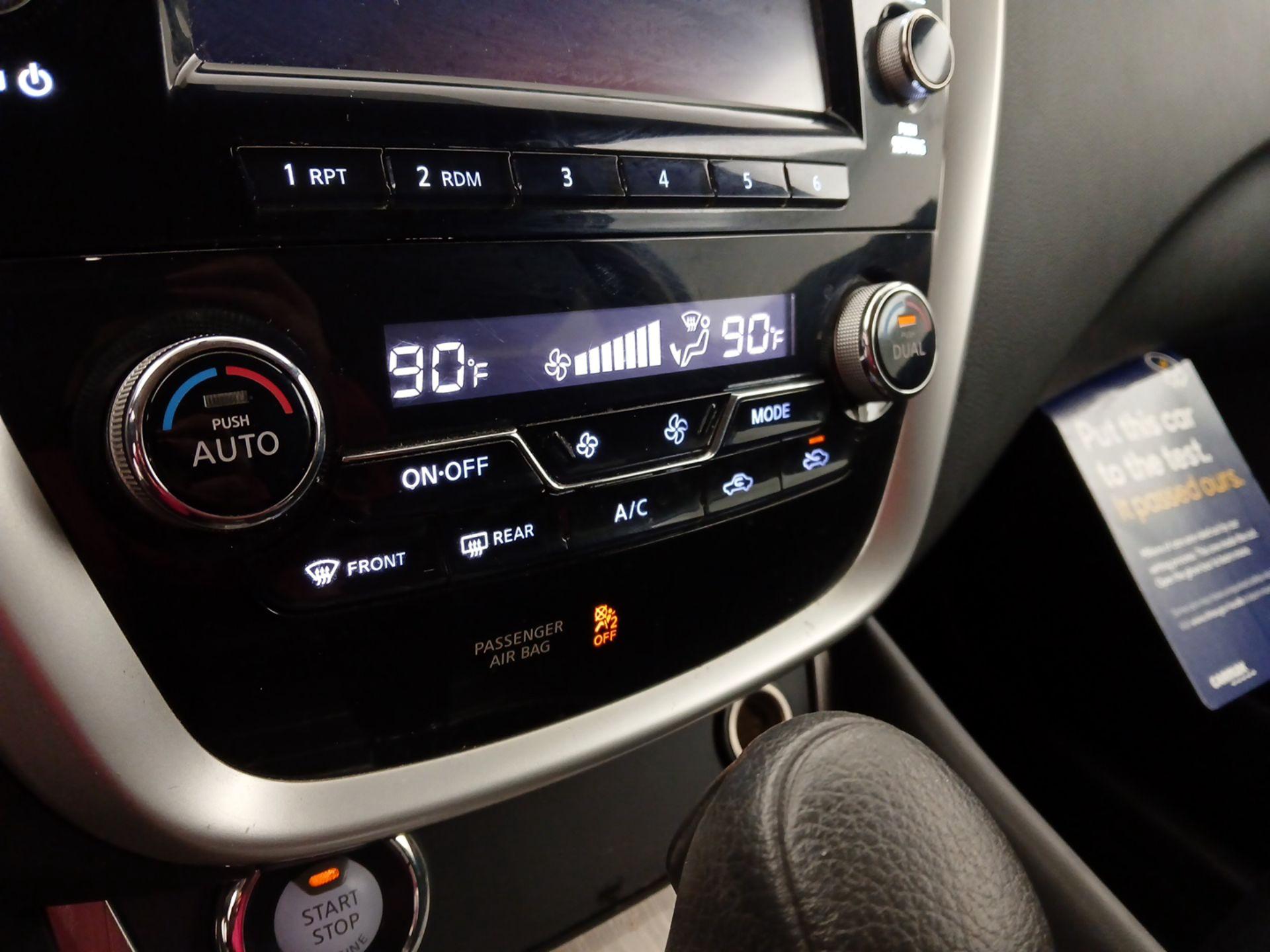 Thumbnail: 2017 Nissan Murano - 16