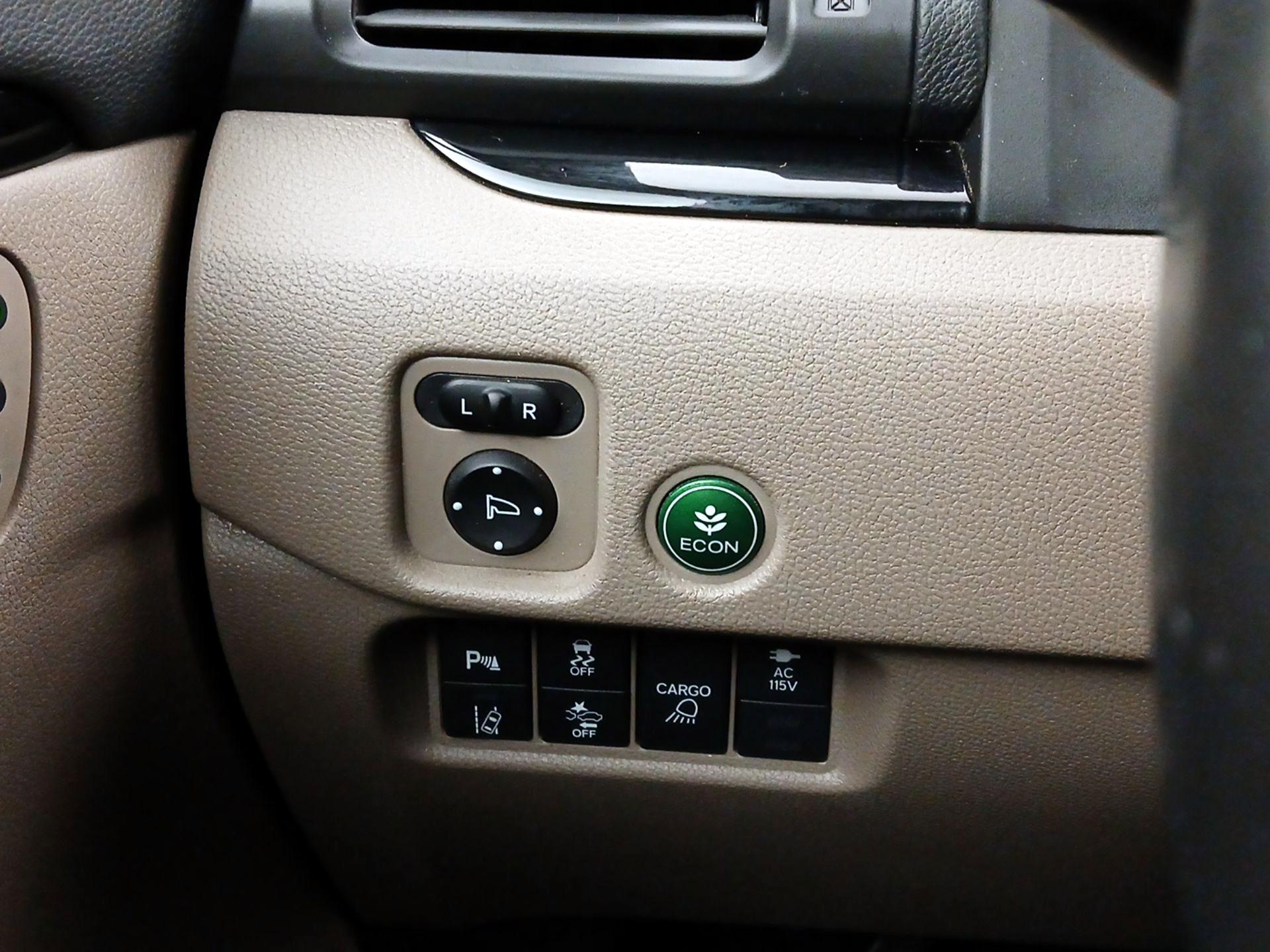 Thumbnail: 2019 Honda Ridgeline - 13