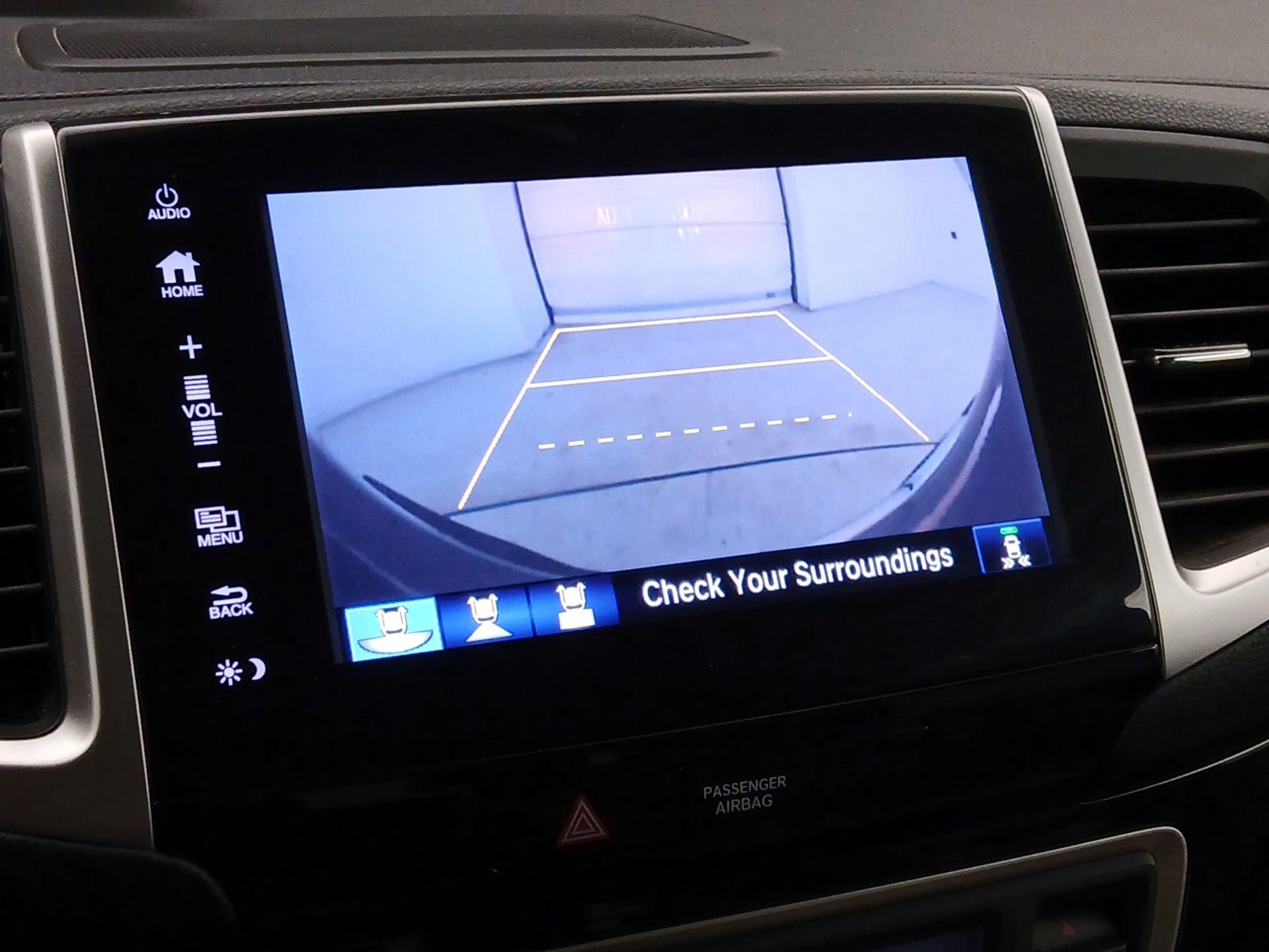 Thumbnail: 2019 Honda Ridgeline - 15