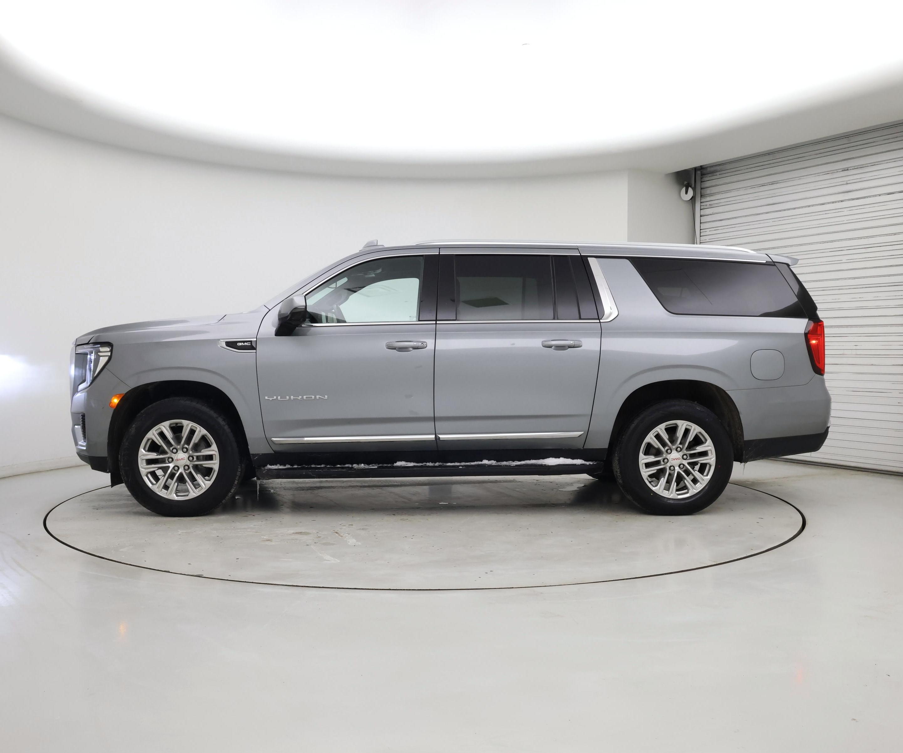 Thumbnail: 2023 GMC Yukon XL - 3