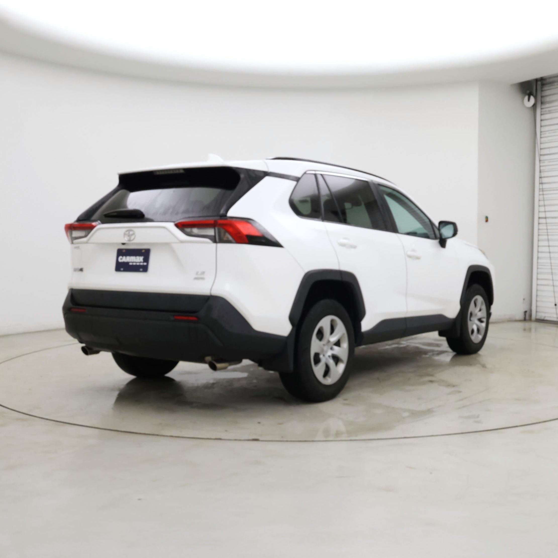 Thumbnail: 2020 Toyota RAV4 - 8