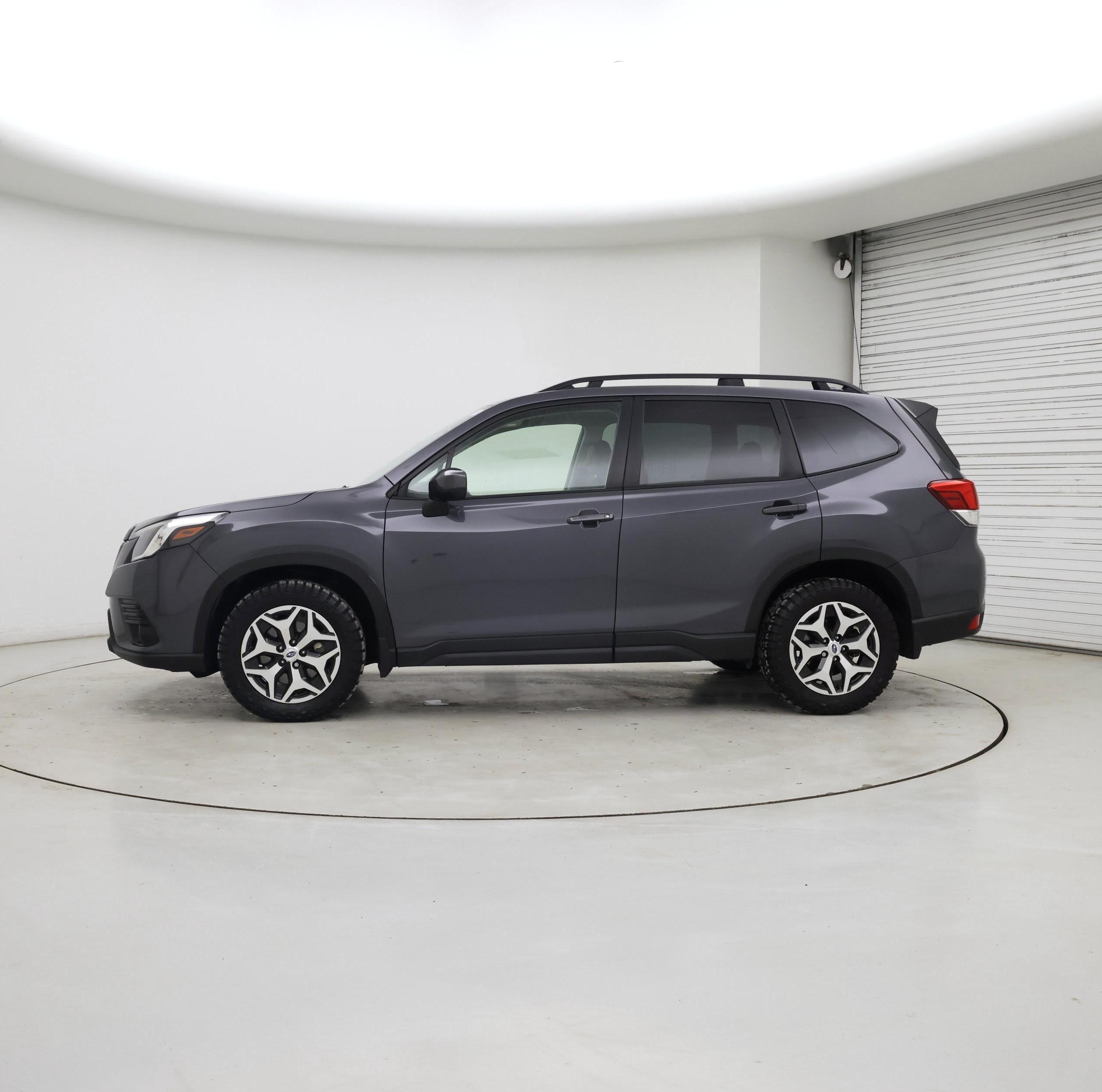 Thumbnail: 2022 Subaru Forester - 3