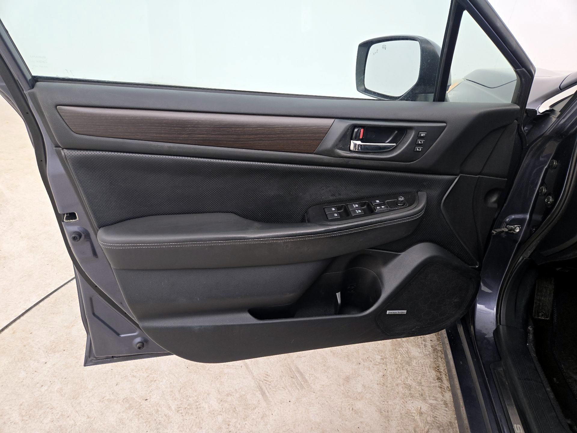 Thumbnail: 2015 Subaru Legacy - 12