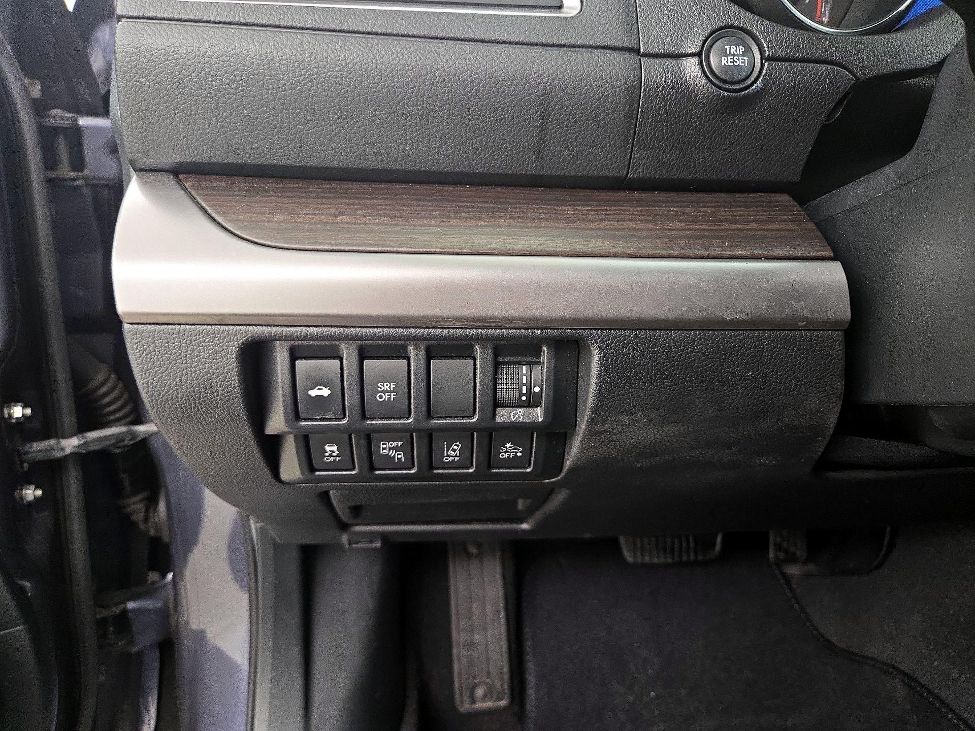 Thumbnail: 2015 Subaru Legacy - 13