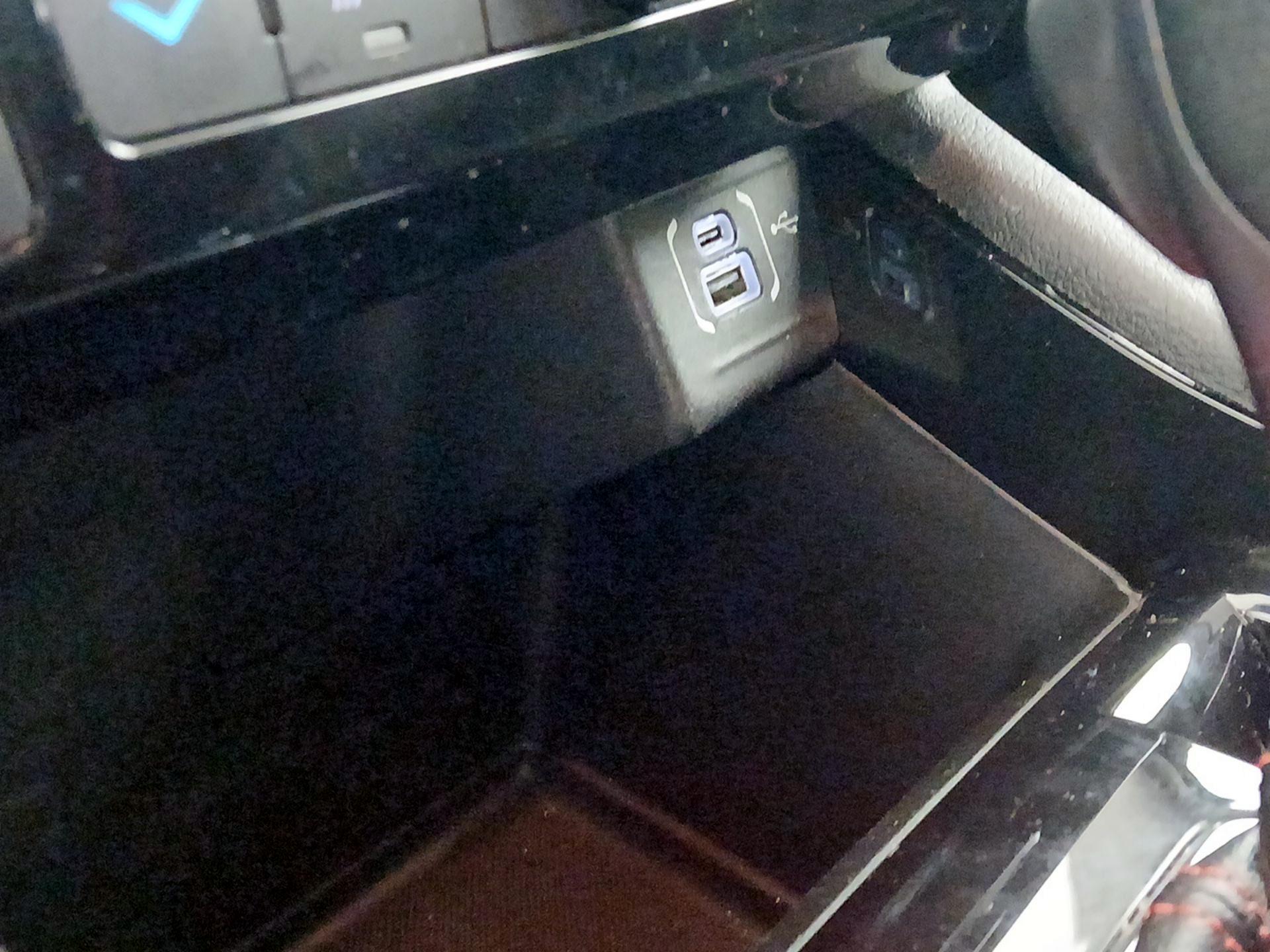 Thumbnail: 2022 Jeep Compass - 19