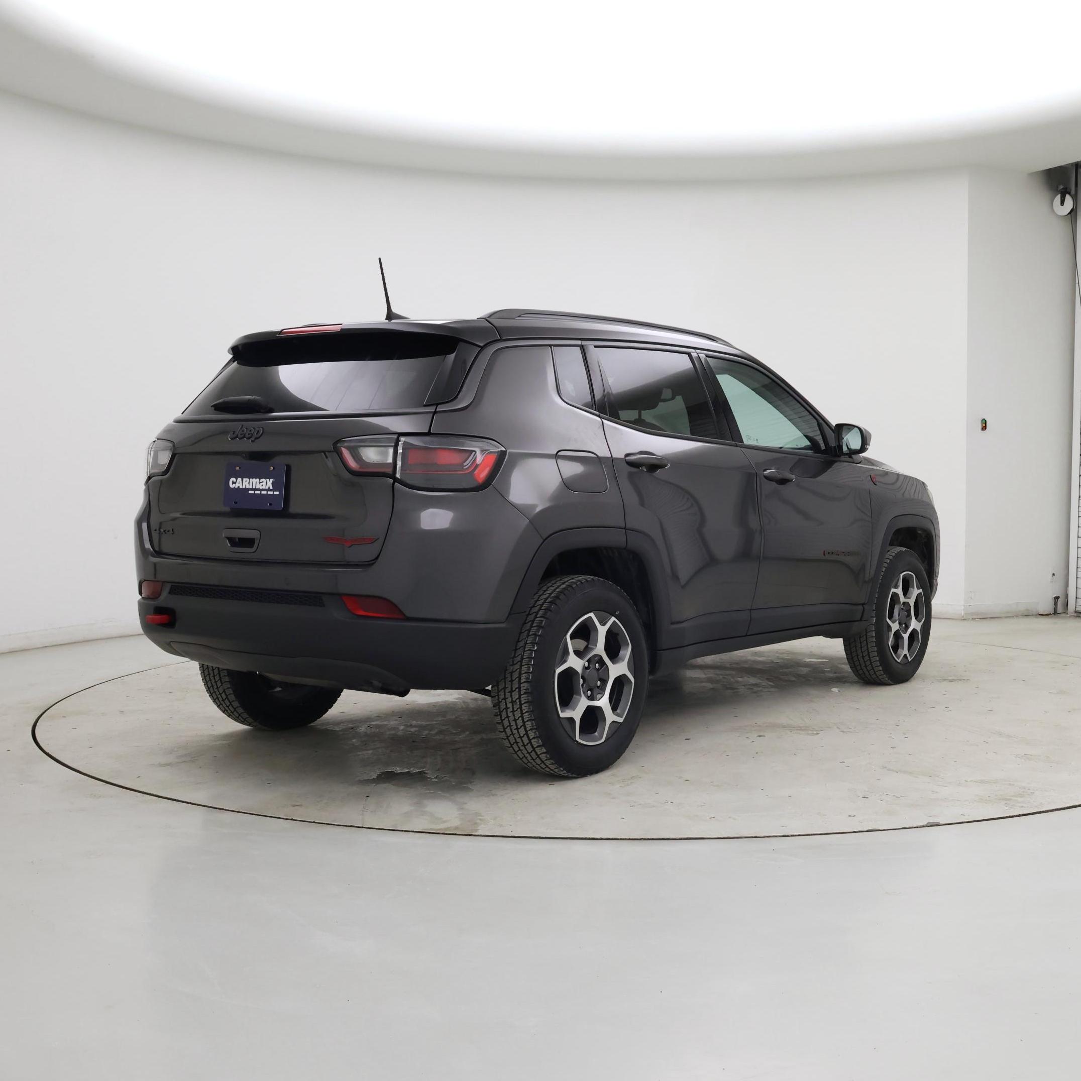Thumbnail: 2022 Jeep Compass - 8