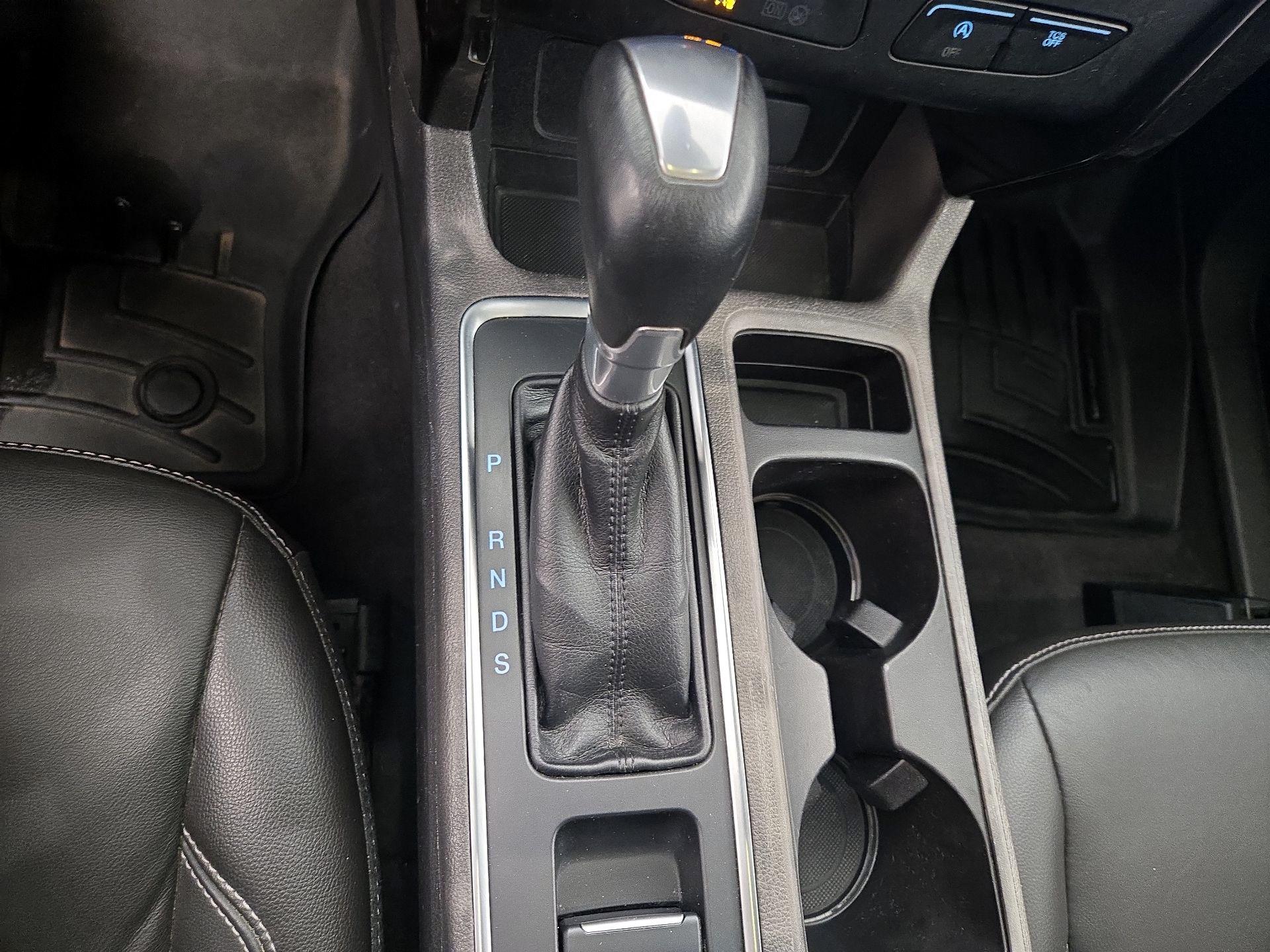 Thumbnail: 2017 Ford Escape - 18