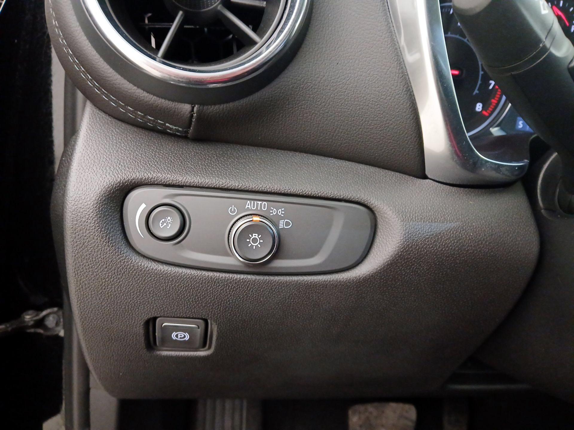 Thumbnail: 2022 Chevrolet Blazer - 13