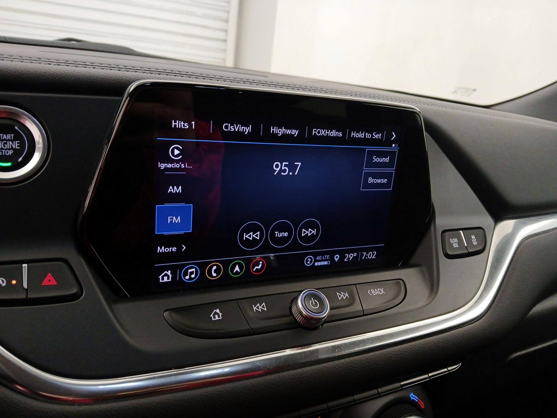 Thumbnail: 2022 Chevrolet Blazer - 16