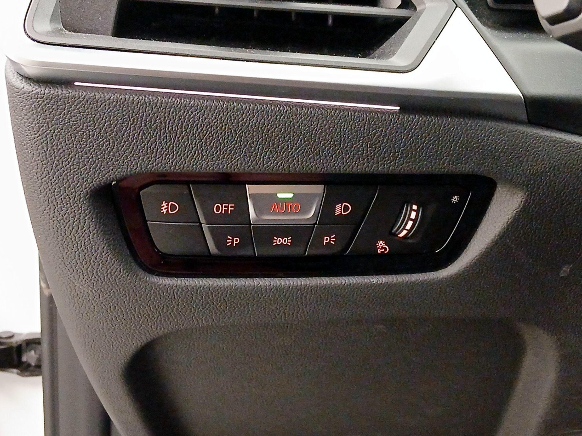 Thumbnail: 2024 BMW 4 Series - 13