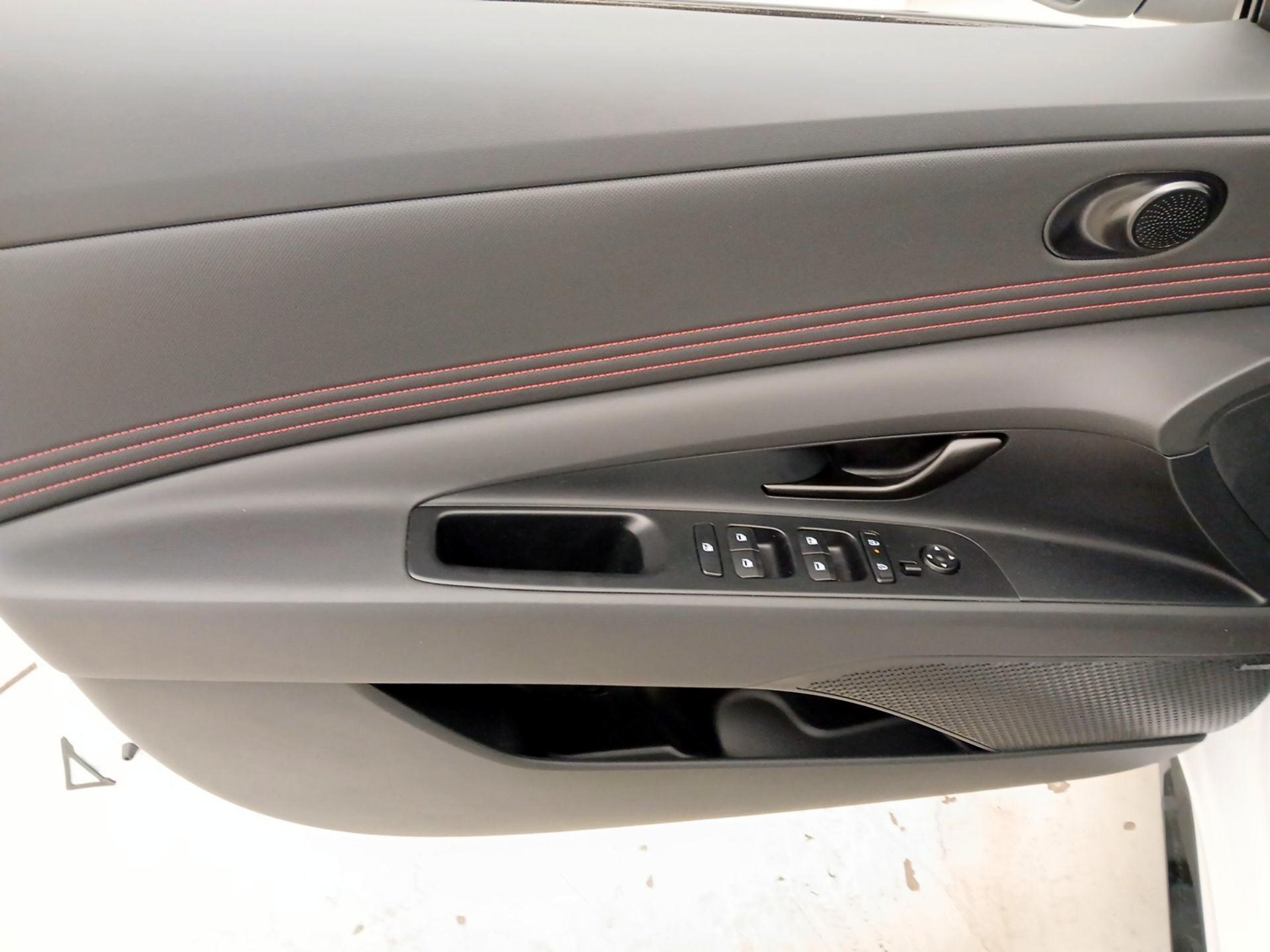 Thumbnail: 2025 Hyundai Elantra - 12