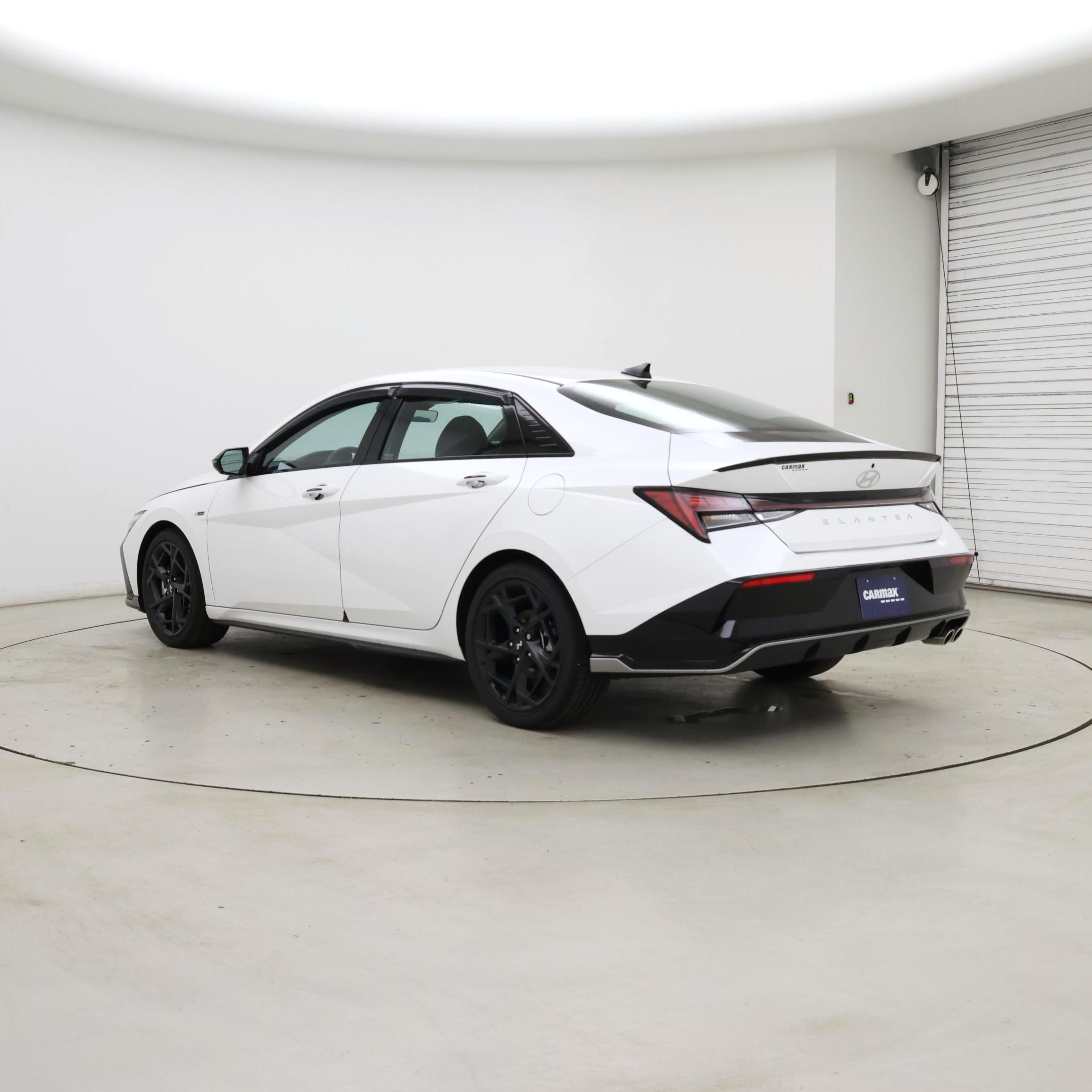 Thumbnail: 2025 Hyundai Elantra - 2