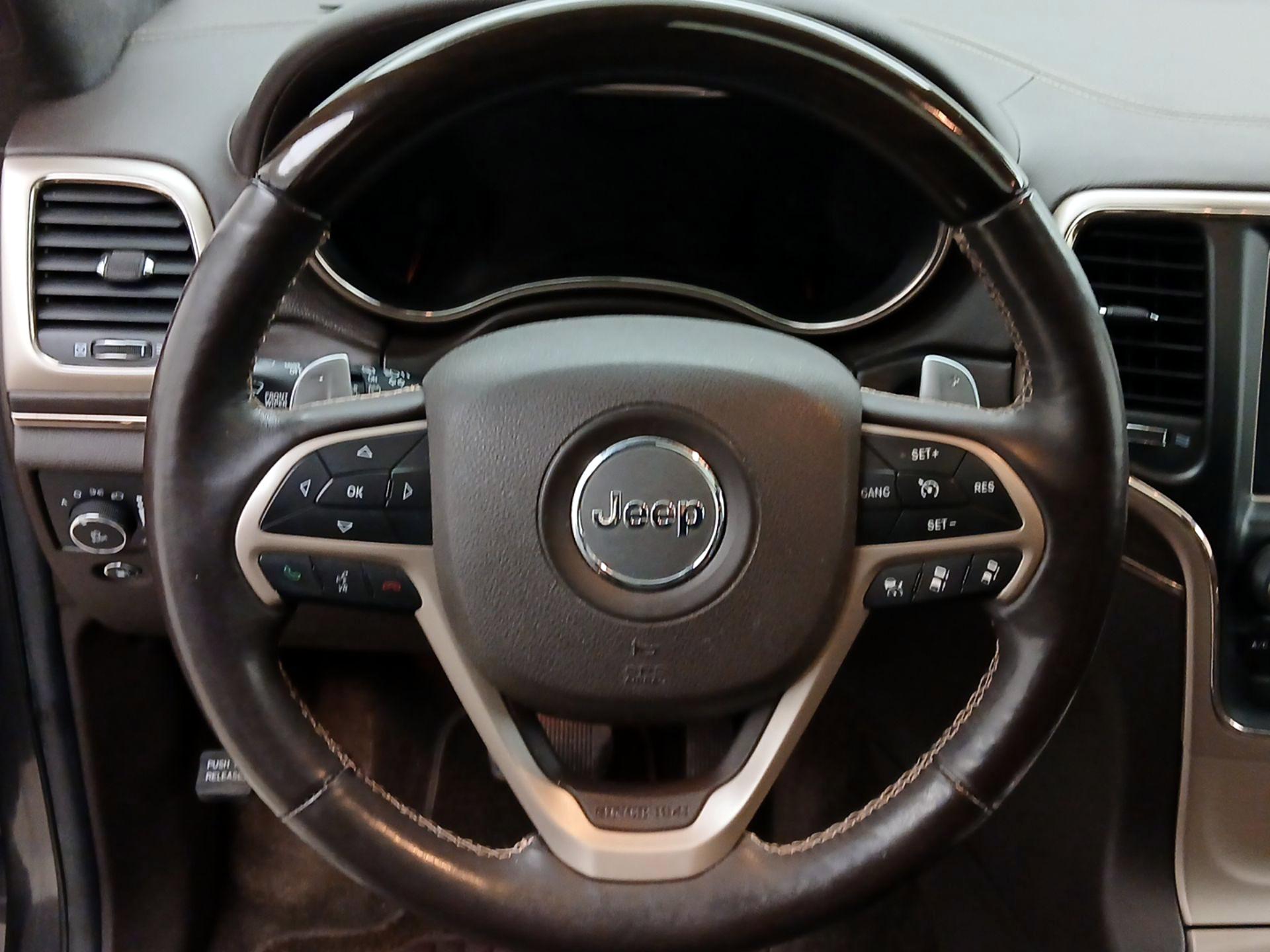 Thumbnail: 2014 Jeep Grand Cherokee - 10