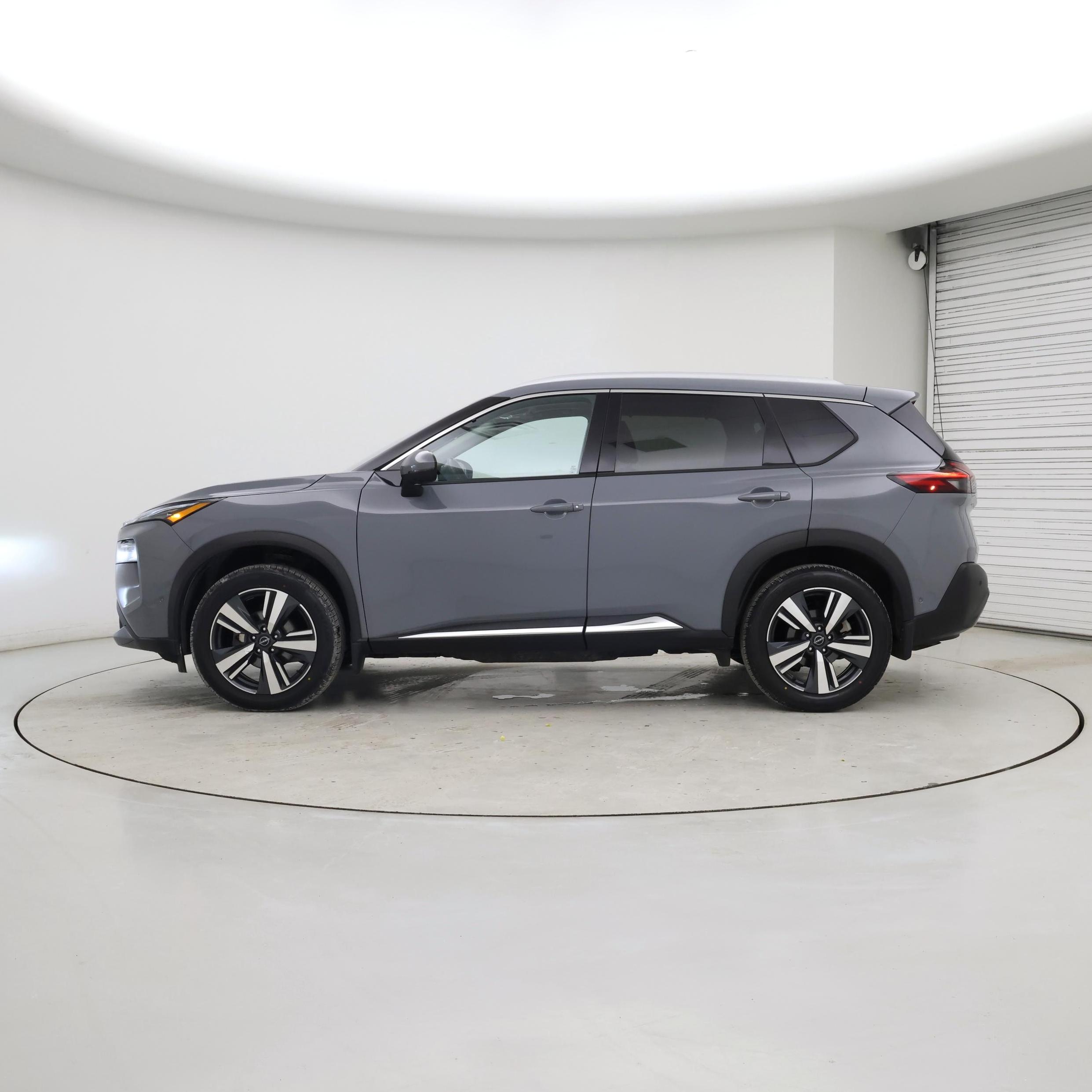 Thumbnail: 2023 Nissan Rogue - 3