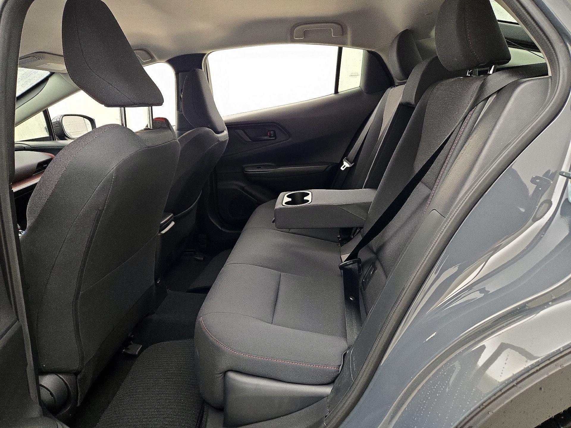 Thumbnail: 2023 Toyota Prius Prime - 18